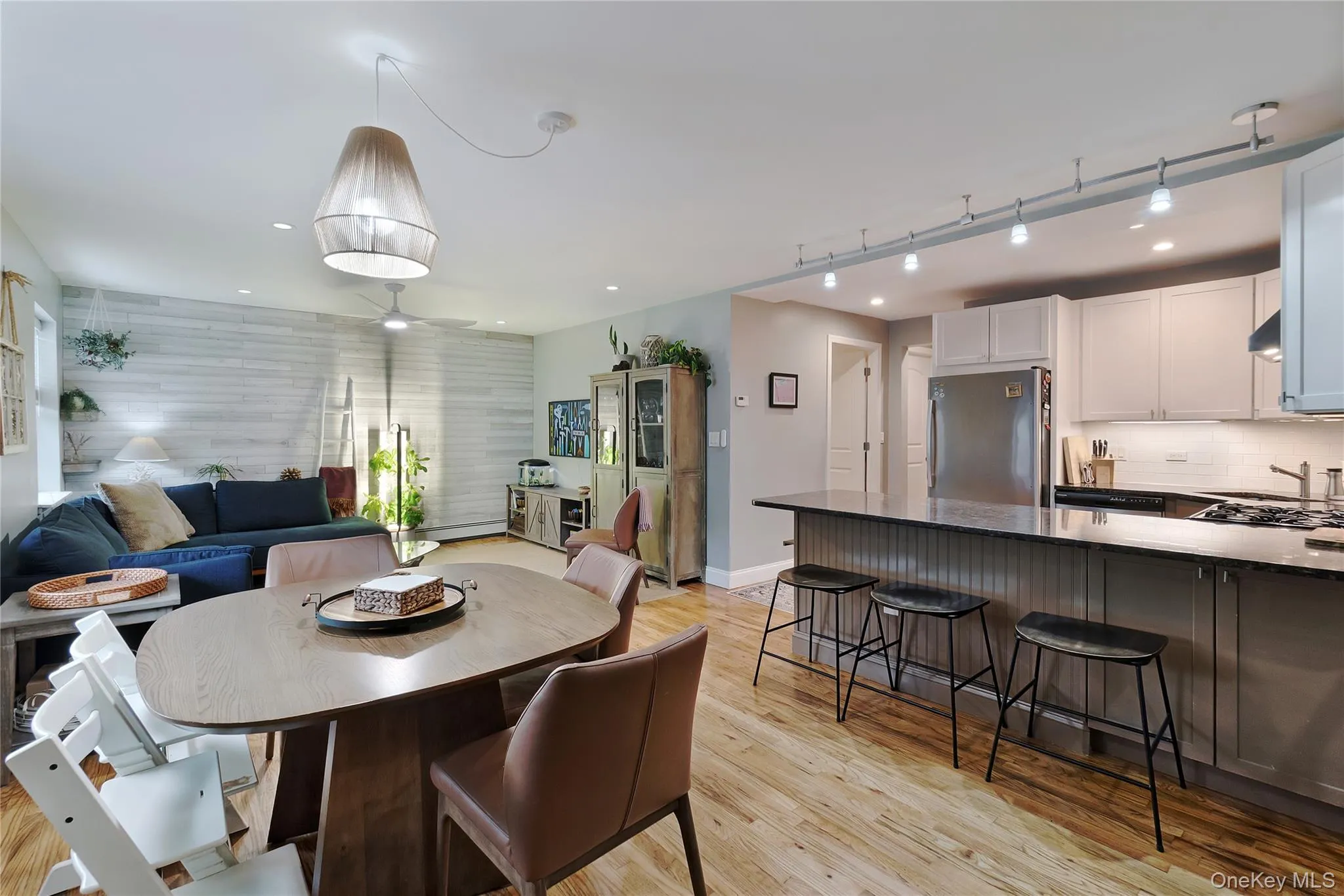 180 Beach 101 St, New York, NY, 2 Bedrooms Bedrooms, 7 Rooms Rooms,2 BathroomsBathrooms,Residential,For Rent,Beach 101 St,0,1017524 180 Beach 101 St, New York, NY, 2 Bedrooms Bedrooms, 7 Rooms Rooms,2 BathroomsBathrooms,Residential,For Rent,Beach 101 St,0,1017524