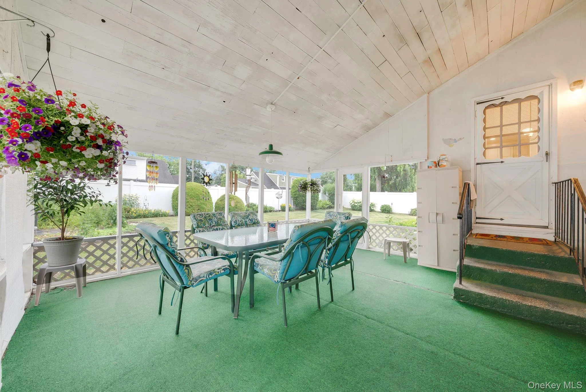6 Elwin Place, Huntington, NY, 3 Bedrooms Bedrooms, 6 Rooms Rooms,1 BathroomBathrooms,Residential,For Rent,Elwin,0,KEY1017526 6 Elwin Place, Huntington, NY, 3 Bedrooms Bedrooms, 6 Rooms Rooms,1 BathroomBathrooms,Residential,For Rent,Elwin,0,KEY1017526