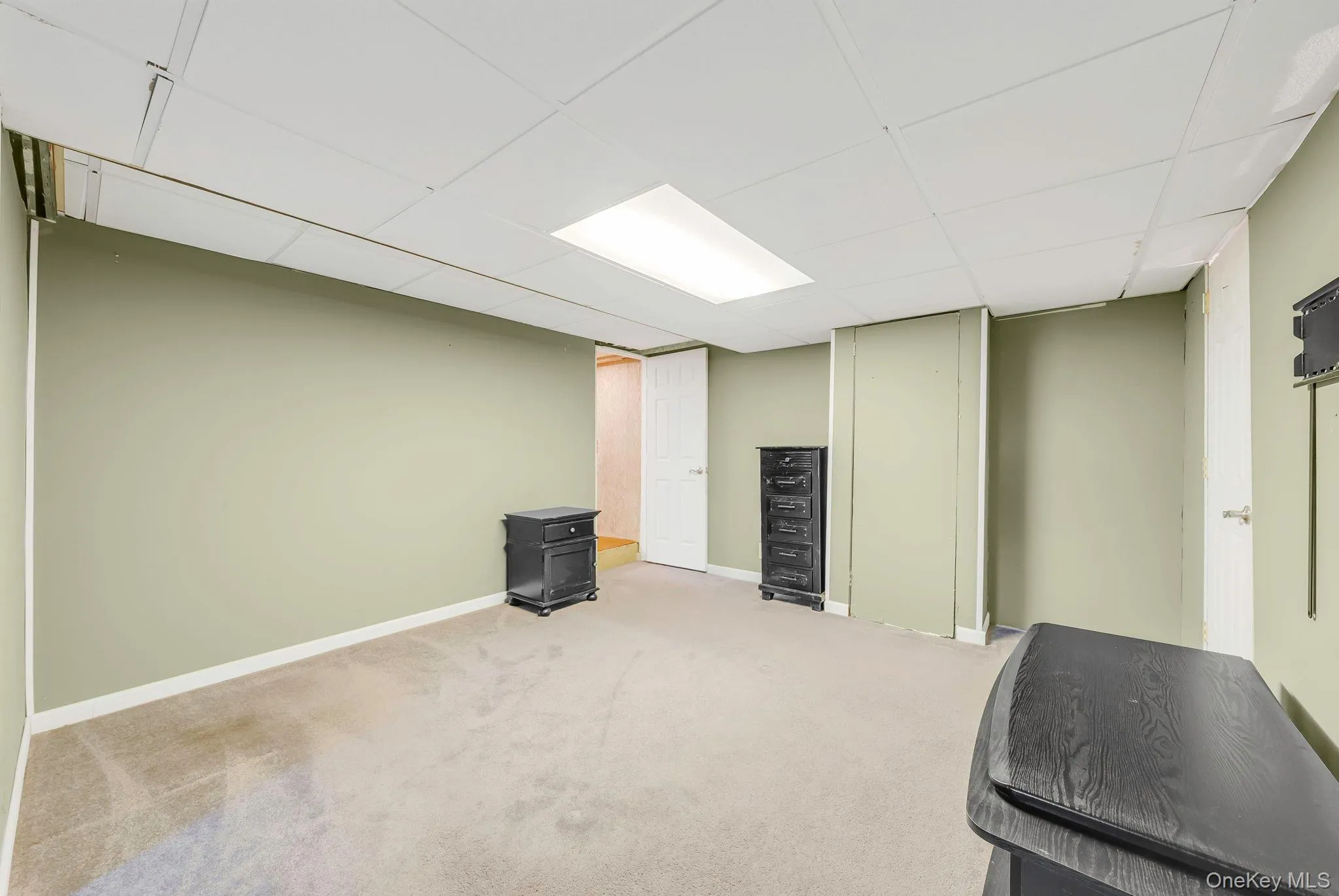 6 Elwin Place, Huntington, NY, 3 Bedrooms Bedrooms, 6 Rooms Rooms,1 BathroomBathrooms,Residential,For Rent,Elwin,0,KEY1017526 6 Elwin Place, Huntington, NY, 3 Bedrooms Bedrooms, 6 Rooms Rooms,1 BathroomBathrooms,Residential,For Rent,Elwin,0,KEY1017526