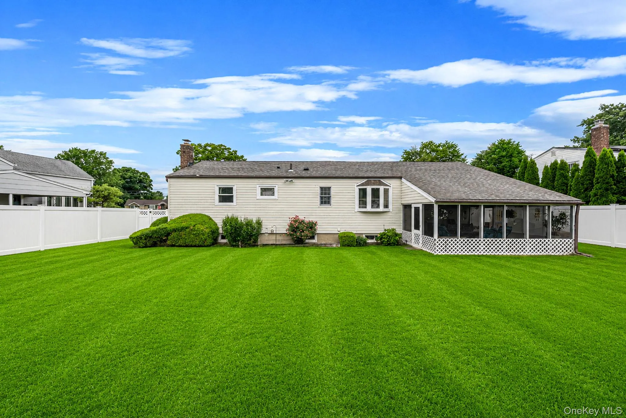 6 Elwin Place, Huntington, NY, 3 Bedrooms Bedrooms, 6 Rooms Rooms,1 BathroomBathrooms,Residential,For Rent,Elwin,0,KEY1017526 6 Elwin Place, Huntington, NY, 3 Bedrooms Bedrooms, 6 Rooms Rooms,1 BathroomBathrooms,Residential,For Rent,Elwin,0,KEY1017526