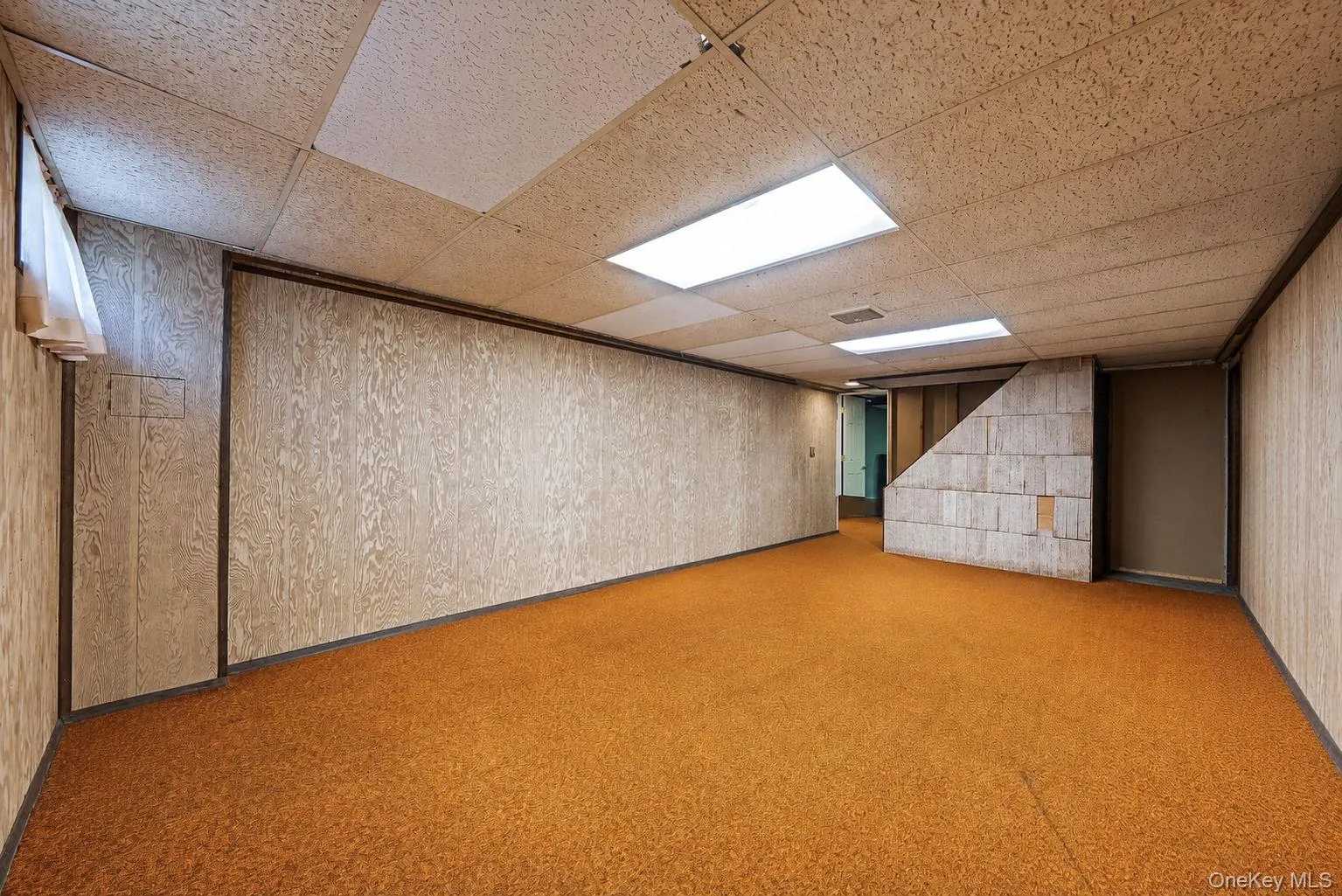 6 Elwin Place, Huntington, NY, 3 Bedrooms Bedrooms, 6 Rooms Rooms,1 BathroomBathrooms,Residential,For Rent,Elwin,0,KEY1017526 6 Elwin Place, Huntington, NY, 3 Bedrooms Bedrooms, 6 Rooms Rooms,1 BathroomBathrooms,Residential,For Rent,Elwin,0,KEY1017526