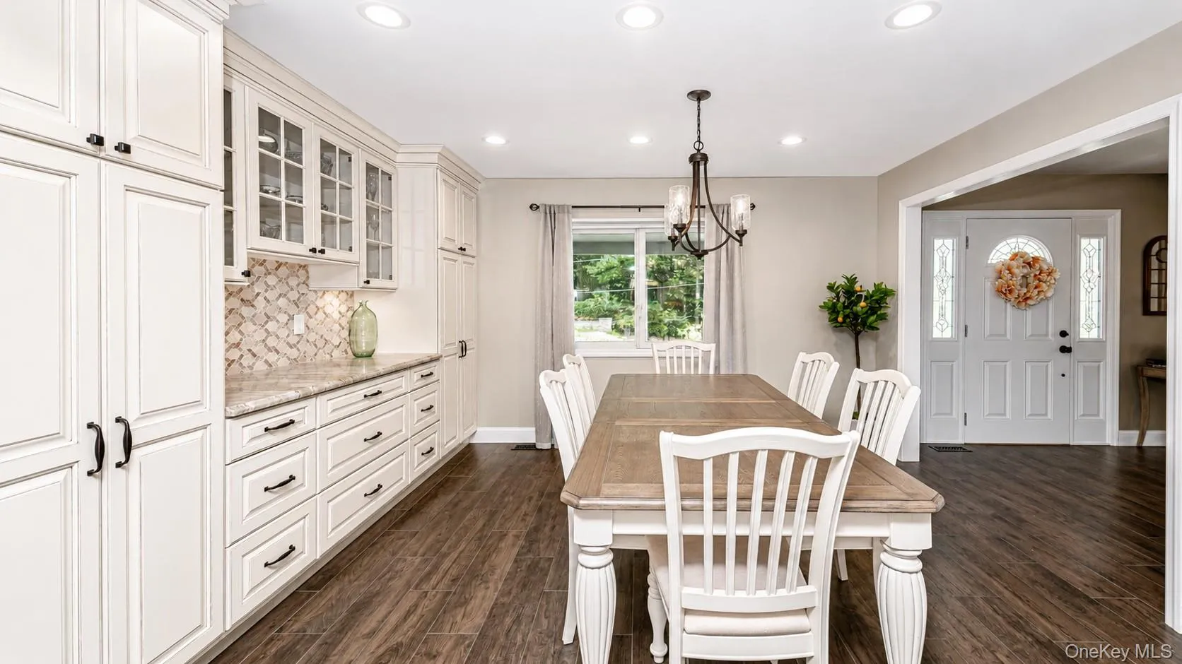 9 Huckleberry Lane, Brookhaven, NY, 4 Bedrooms Bedrooms, 10 Rooms Rooms,3 BathroomsBathrooms,Residential,For Rent,Huckleberry,0,KEY1017529 9 Huckleberry Lane, Brookhaven, NY, 4 Bedrooms Bedrooms, 10 Rooms Rooms,3 BathroomsBathrooms,Residential,For Rent,Huckleberry,0,KEY1017529