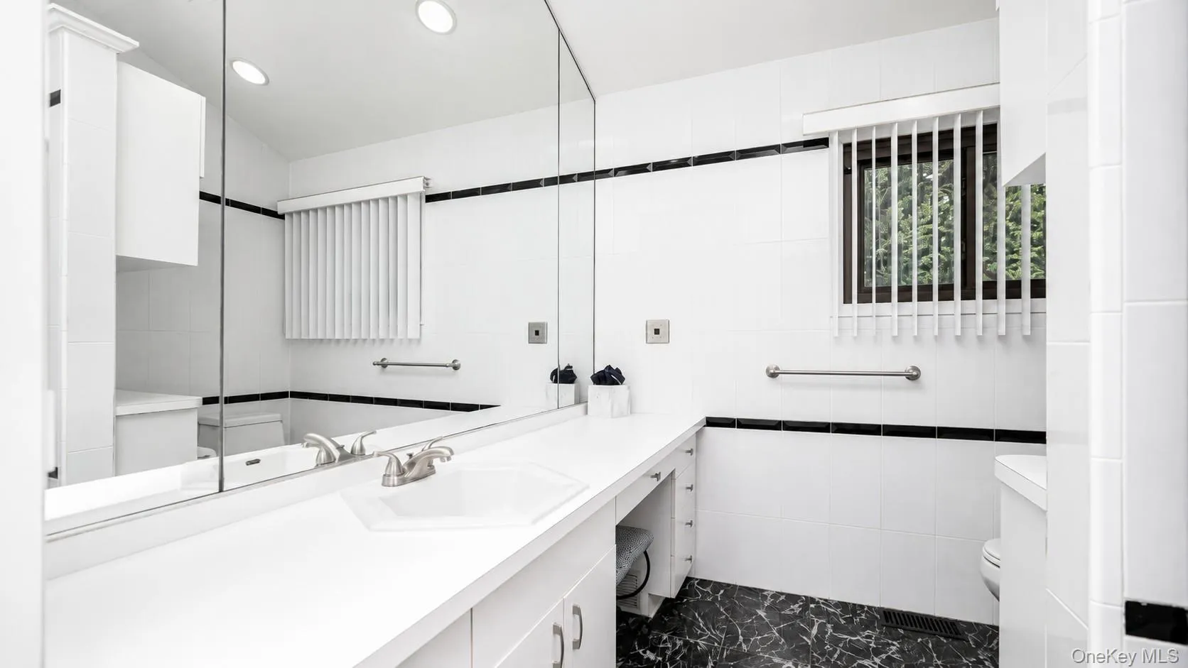 9 Huckleberry Lane, Brookhaven, NY, 4 Bedrooms Bedrooms, 10 Rooms Rooms,3 BathroomsBathrooms,Residential,For Rent,Huckleberry,0,KEY1017529 9 Huckleberry Lane, Brookhaven, NY, 4 Bedrooms Bedrooms, 10 Rooms Rooms,3 BathroomsBathrooms,Residential,For Rent,Huckleberry,0,KEY1017529