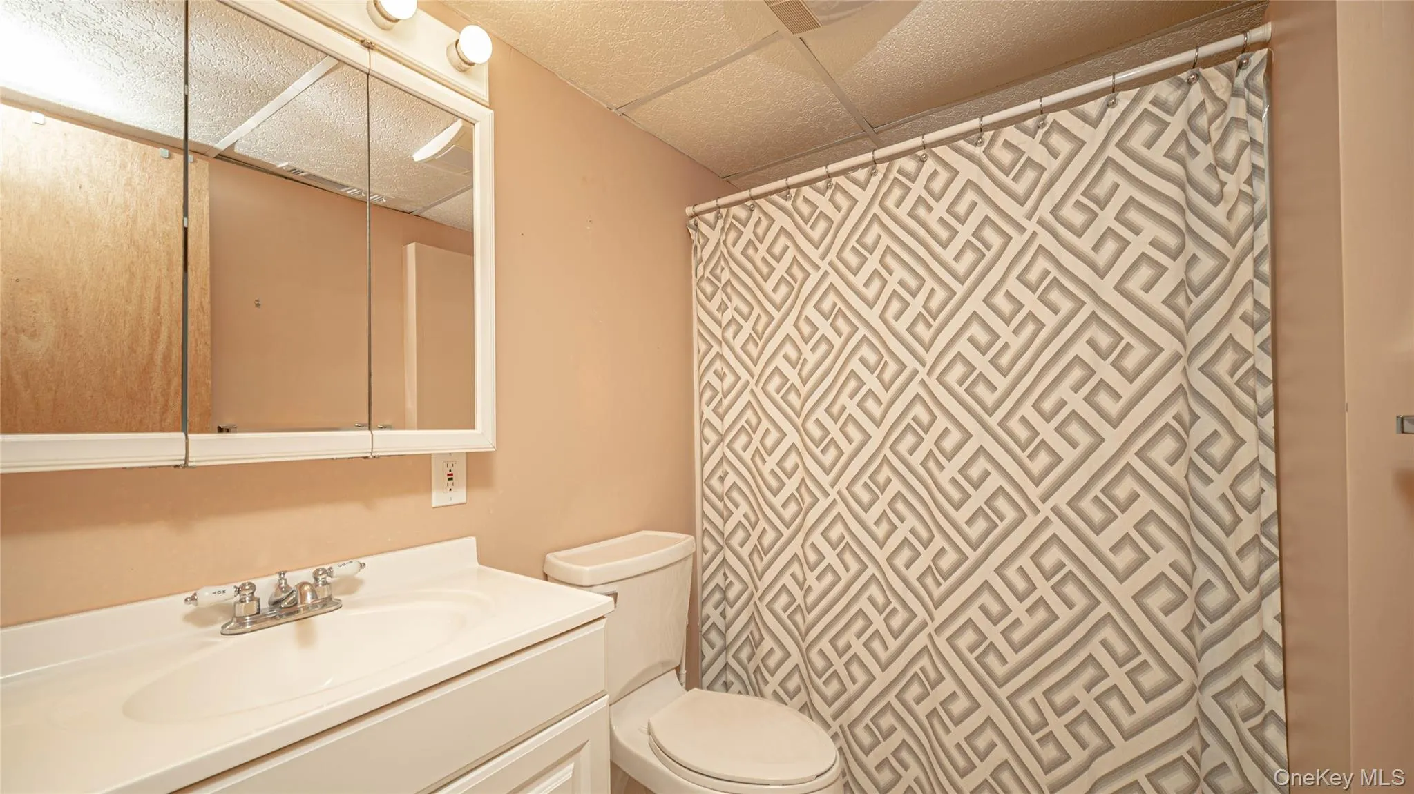 9 Huckleberry Lane, Brookhaven, NY, 4 Bedrooms Bedrooms, 10 Rooms Rooms,3 BathroomsBathrooms,Residential,For Rent,Huckleberry,0,KEY1017529 9 Huckleberry Lane, Brookhaven, NY, 4 Bedrooms Bedrooms, 10 Rooms Rooms,3 BathroomsBathrooms,Residential,For Rent,Huckleberry,0,KEY1017529