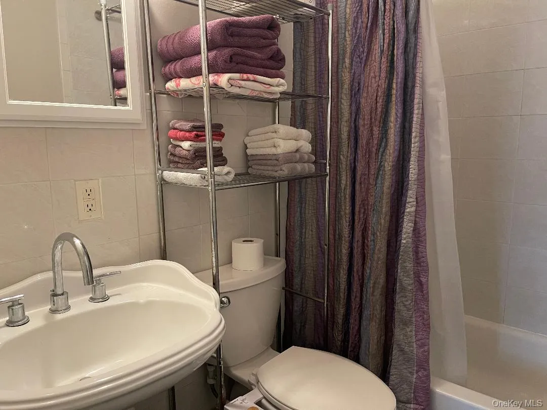 3rd bedroom en suite bathroom 3rd bedroom en suite bathroom