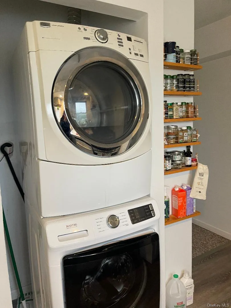 420 Fulton Street, Long Beach, NY, 3 Bedrooms Bedrooms, 6 Rooms Rooms,2 BathroomsBathrooms,Residential Lease,For Rent,Fulton,0,KEY1017530 420 Fulton Street, Long Beach, NY, 3 Bedrooms Bedrooms, 6 Rooms Rooms,2 BathroomsBathrooms,Residential Lease,For Rent,Fulton,0,KEY1017530