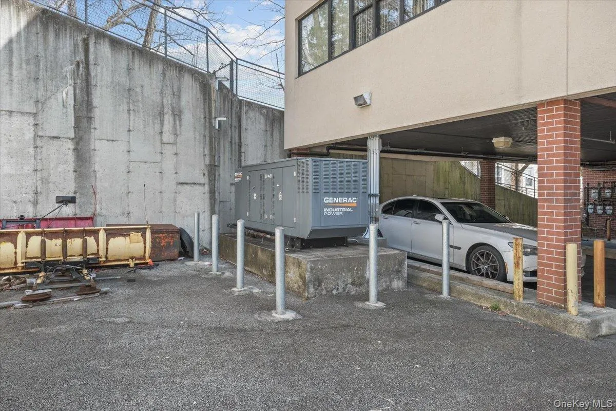 8 Revolutionary Road, Ossining, NY, ,Commercial Lease,For Rent,Revolutionary,0,1017536 8 Revolutionary Road, Ossining, NY, ,Commercial Lease,For Rent,Revolutionary,0,1017536