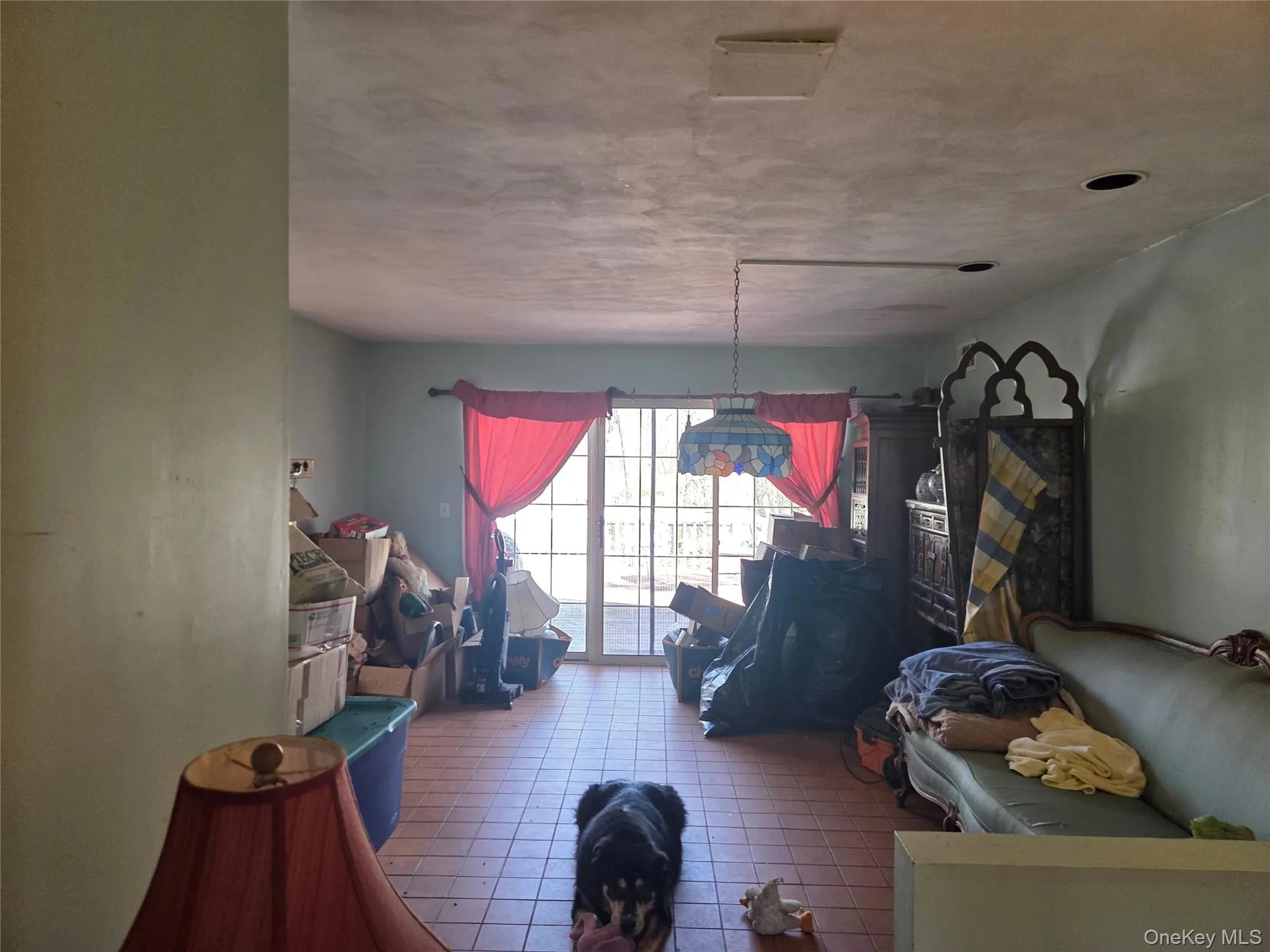 11 Turnberry Court, Brookhaven, NY, 4 Bedrooms Bedrooms, 6 Rooms Rooms,3 BathroomsBathrooms,Residential,For Rent,Turnberry,0,1017537 11 Turnberry Court, Brookhaven, NY, 4 Bedrooms Bedrooms, 6 Rooms Rooms,3 BathroomsBathrooms,Residential,For Rent,Turnberry,0,1017537