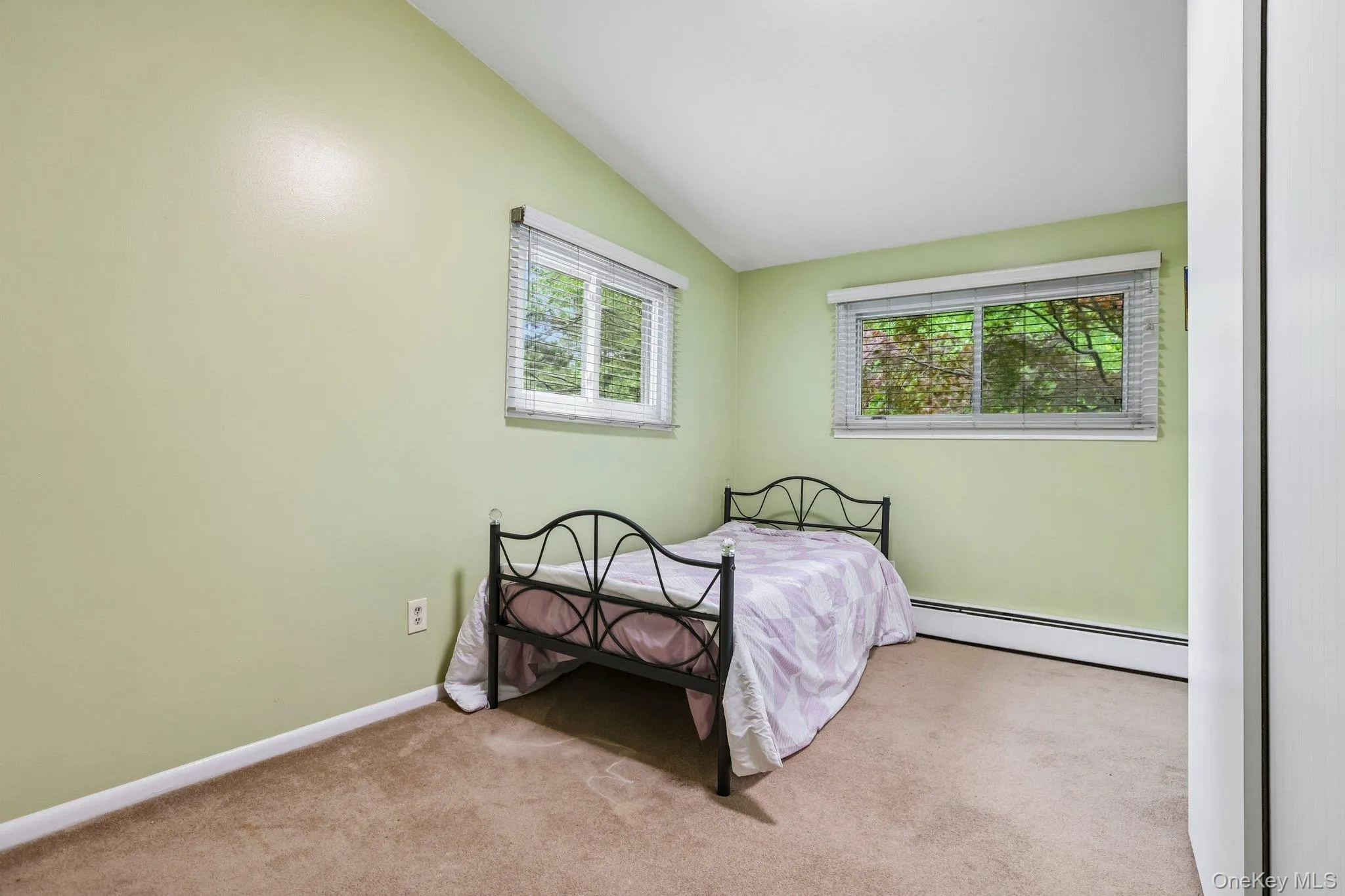 18 Pippen Place, Clarkstown, NY, 5 Bedrooms Bedrooms, 12 Rooms Rooms,3 BathroomsBathrooms,Residential,For Rent,Pippen,0,KEY1017540 18 Pippen Place, Clarkstown, NY, 5 Bedrooms Bedrooms, 12 Rooms Rooms,3 BathroomsBathrooms,Residential,For Rent,Pippen,0,KEY1017540