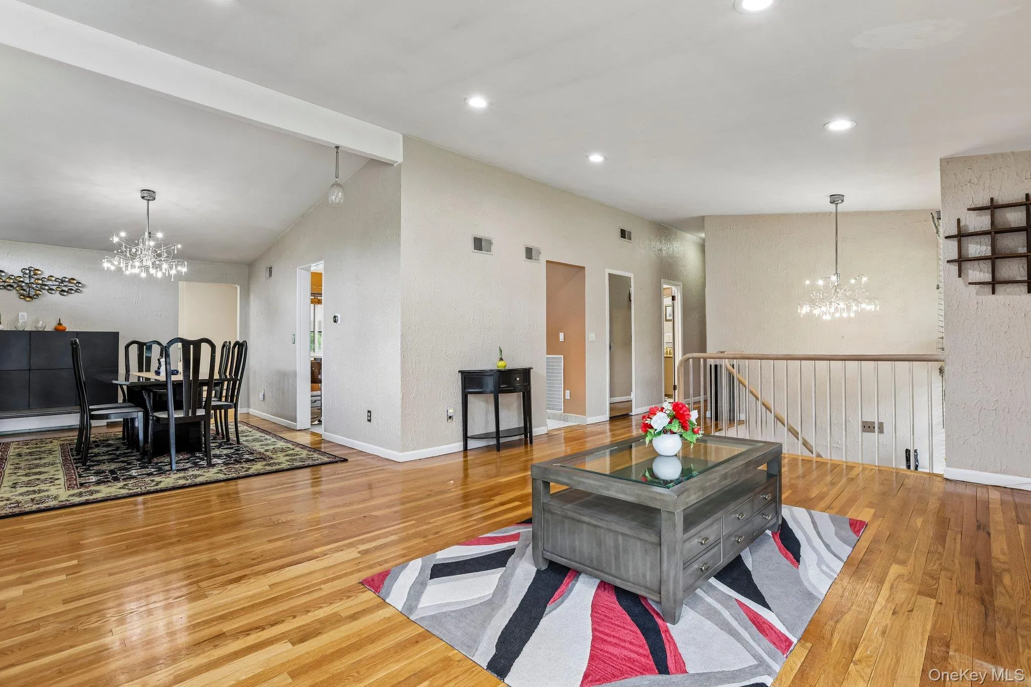 18 Pippen Place, Clarkstown, NY, 5 Bedrooms Bedrooms, 12 Rooms Rooms,3 BathroomsBathrooms,Residential,For Rent,Pippen,0,KEY1017540 18 Pippen Place, Clarkstown, NY, 5 Bedrooms Bedrooms, 12 Rooms Rooms,3 BathroomsBathrooms,Residential,For Rent,Pippen,0,KEY1017540