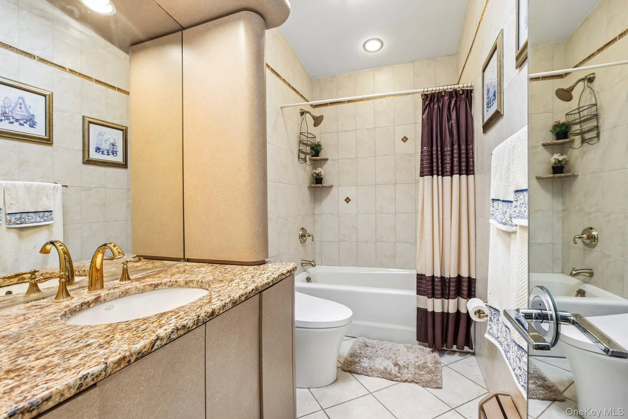 18 Pippen Place, Clarkstown, NY, 5 Bedrooms Bedrooms, 12 Rooms Rooms,3 BathroomsBathrooms,Residential,For Rent,Pippen,0,KEY1017540 18 Pippen Place, Clarkstown, NY, 5 Bedrooms Bedrooms, 12 Rooms Rooms,3 BathroomsBathrooms,Residential,For Rent,Pippen,0,KEY1017540