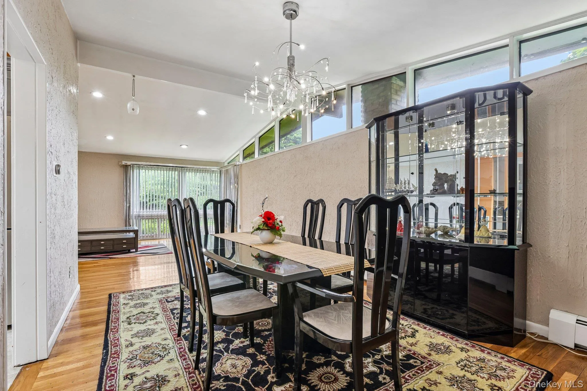18 Pippen Place, Clarkstown, NY, 5 Bedrooms Bedrooms, 12 Rooms Rooms,3 BathroomsBathrooms,Residential,For Rent,Pippen,0,KEY1017540 18 Pippen Place, Clarkstown, NY, 5 Bedrooms Bedrooms, 12 Rooms Rooms,3 BathroomsBathrooms,Residential,For Rent,Pippen,0,KEY1017540