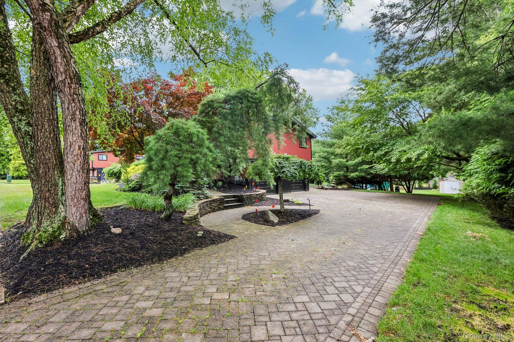 18 Pippen Place, Clarkstown, NY, 5 Bedrooms Bedrooms, 12 Rooms Rooms,3 BathroomsBathrooms,Residential,For Rent,Pippen,0,KEY1017540 18 Pippen Place, Clarkstown, NY, 5 Bedrooms Bedrooms, 12 Rooms Rooms,3 BathroomsBathrooms,Residential,For Rent,Pippen,0,KEY1017540