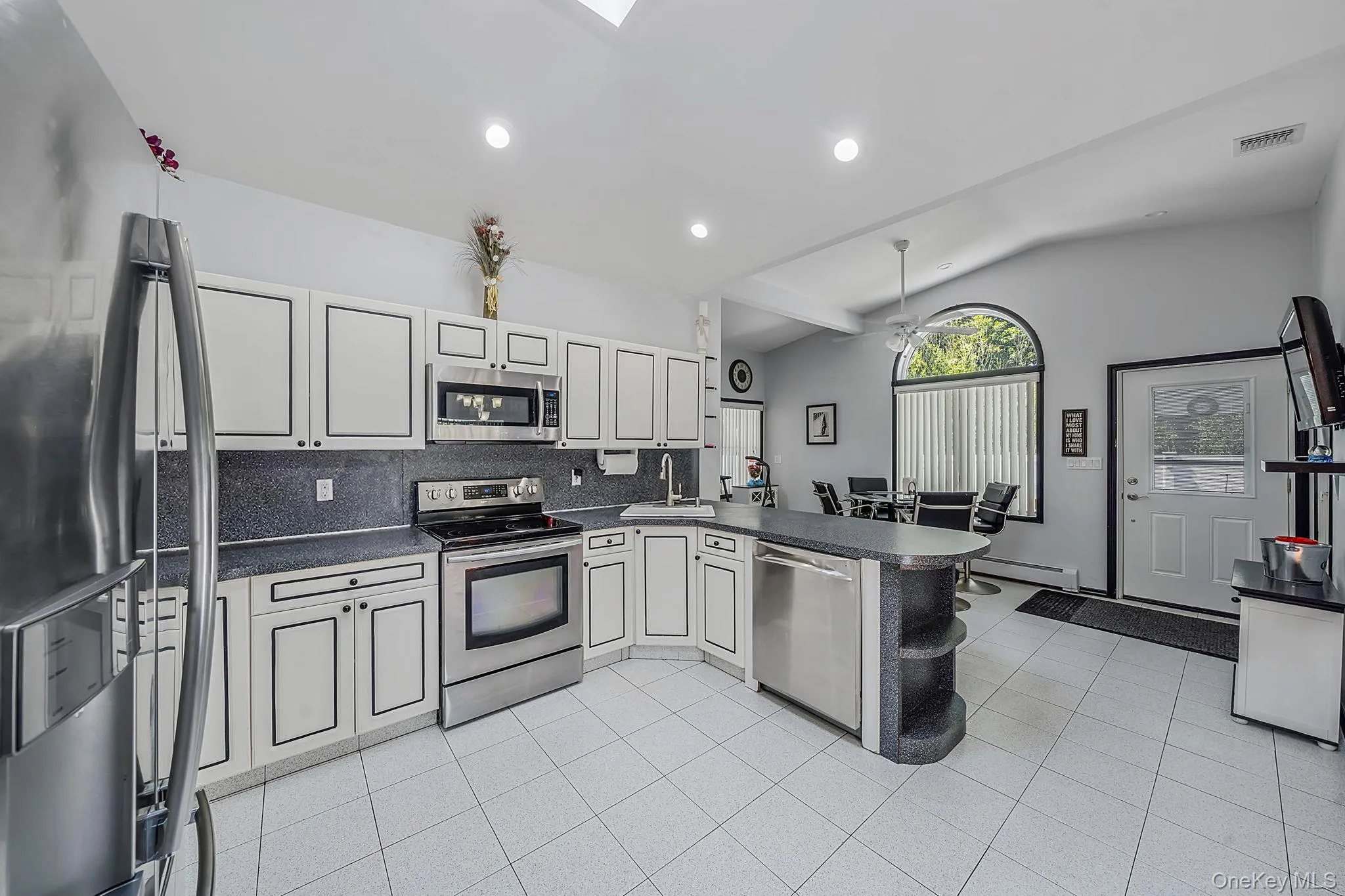 106 Craft Road, Brookhaven, NY, 3 Bedrooms Bedrooms, 5 Rooms Rooms,2 BathroomsBathrooms,Residential,For Rent,Craft,0,1017543 106 Craft Road, Brookhaven, NY, 3 Bedrooms Bedrooms, 5 Rooms Rooms,2 BathroomsBathrooms,Residential,For Rent,Craft,0,1017543