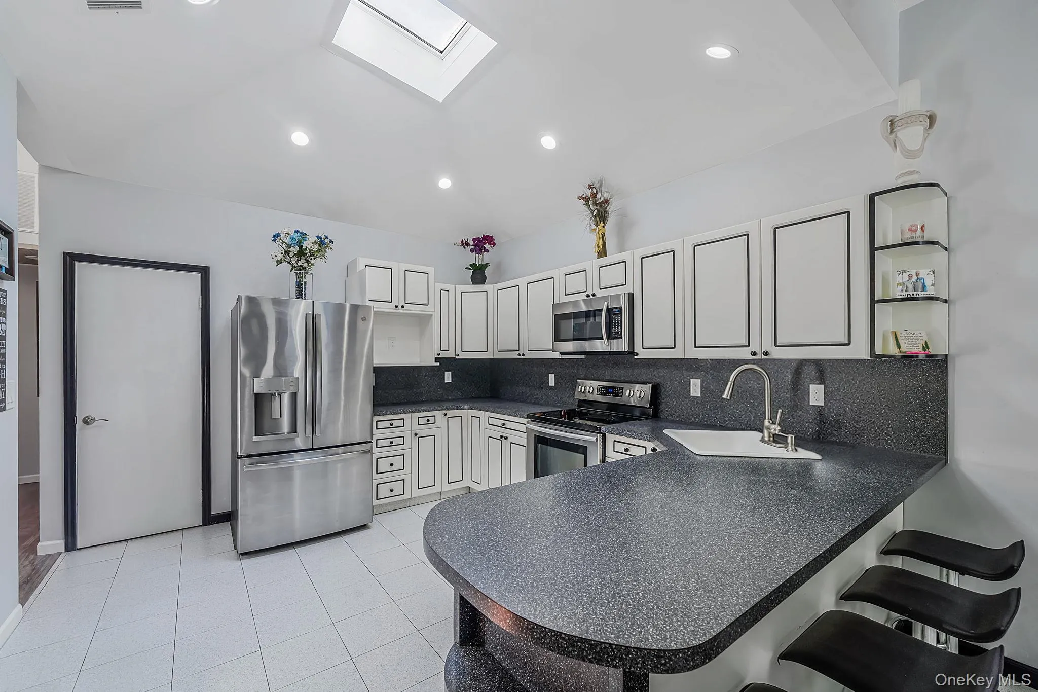 106 Craft Road, Brookhaven, NY, 3 Bedrooms Bedrooms, 5 Rooms Rooms,2 BathroomsBathrooms,Residential,For Rent,Craft,0,1017543 106 Craft Road, Brookhaven, NY, 3 Bedrooms Bedrooms, 5 Rooms Rooms,2 BathroomsBathrooms,Residential,For Rent,Craft,0,1017543
