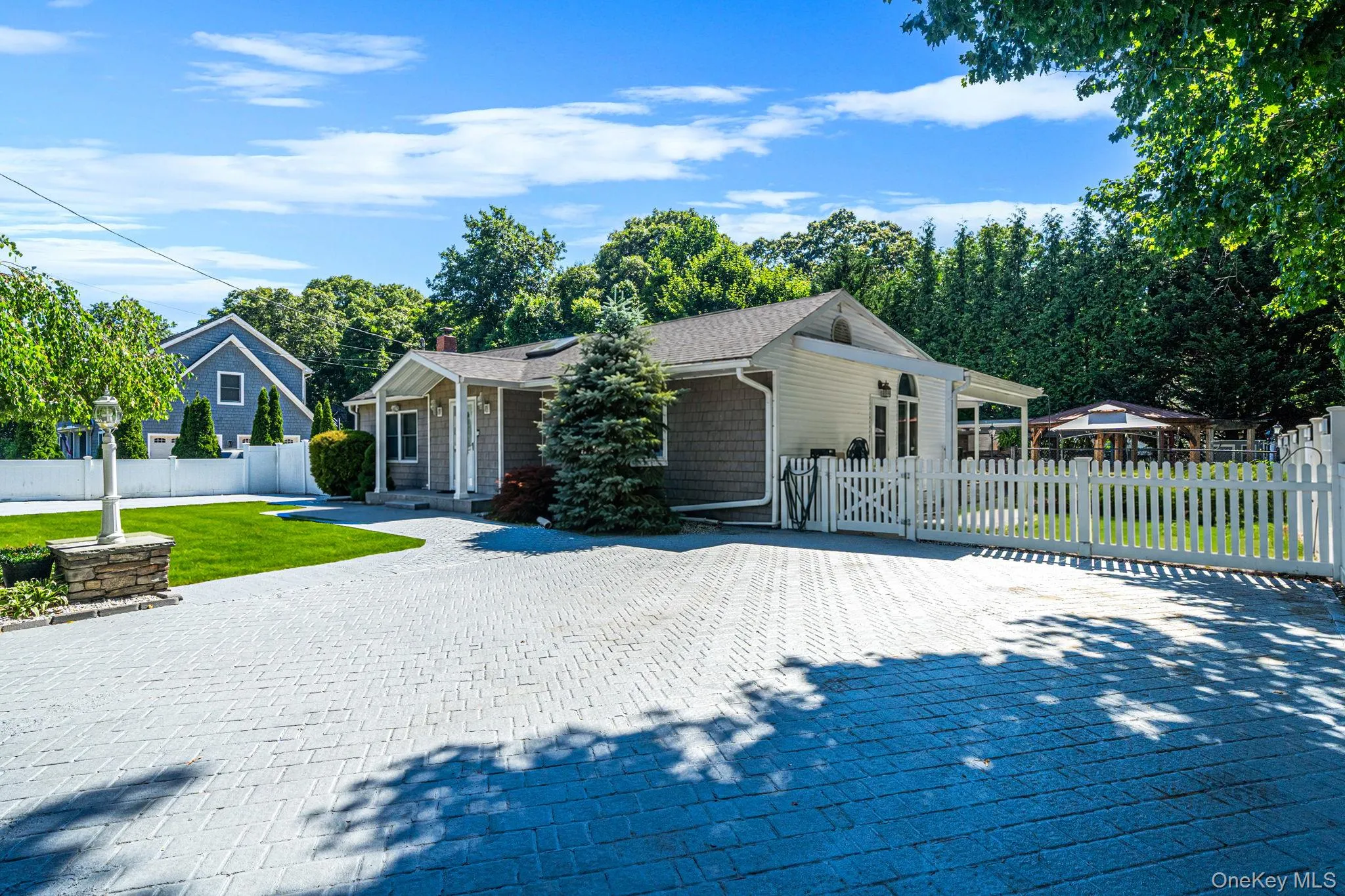 106 Craft Road, Brookhaven, NY, 3 Bedrooms Bedrooms, 5 Rooms Rooms,2 BathroomsBathrooms,Residential,For Rent,Craft,0,1017543 106 Craft Road, Brookhaven, NY, 3 Bedrooms Bedrooms, 5 Rooms Rooms,2 BathroomsBathrooms,Residential,For Rent,Craft,0,1017543