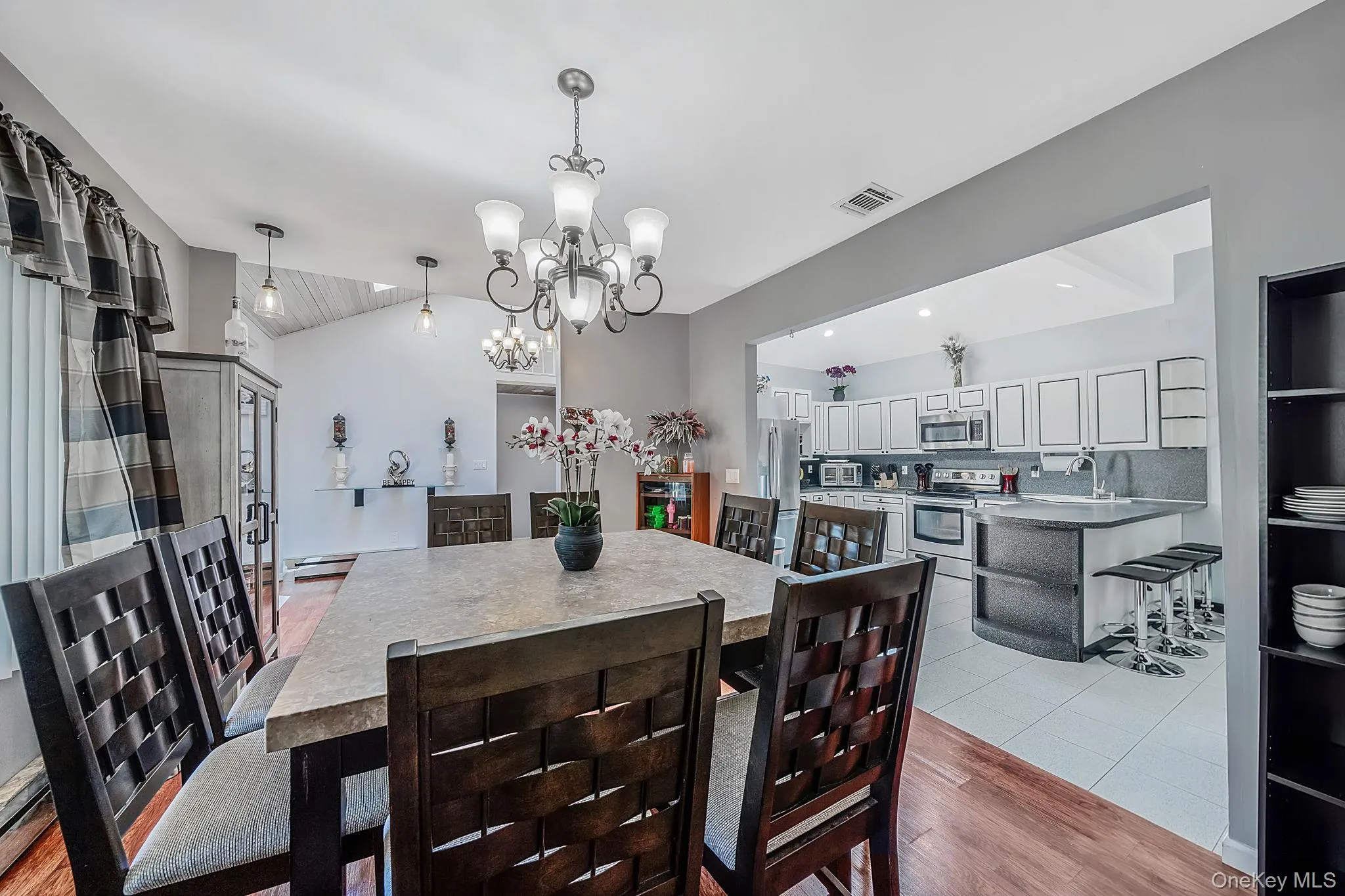 106 Craft Road, Brookhaven, NY, 3 Bedrooms Bedrooms, 5 Rooms Rooms,2 BathroomsBathrooms,Residential,For Rent,Craft,0,1017543 106 Craft Road, Brookhaven, NY, 3 Bedrooms Bedrooms, 5 Rooms Rooms,2 BathroomsBathrooms,Residential,For Rent,Craft,0,1017543