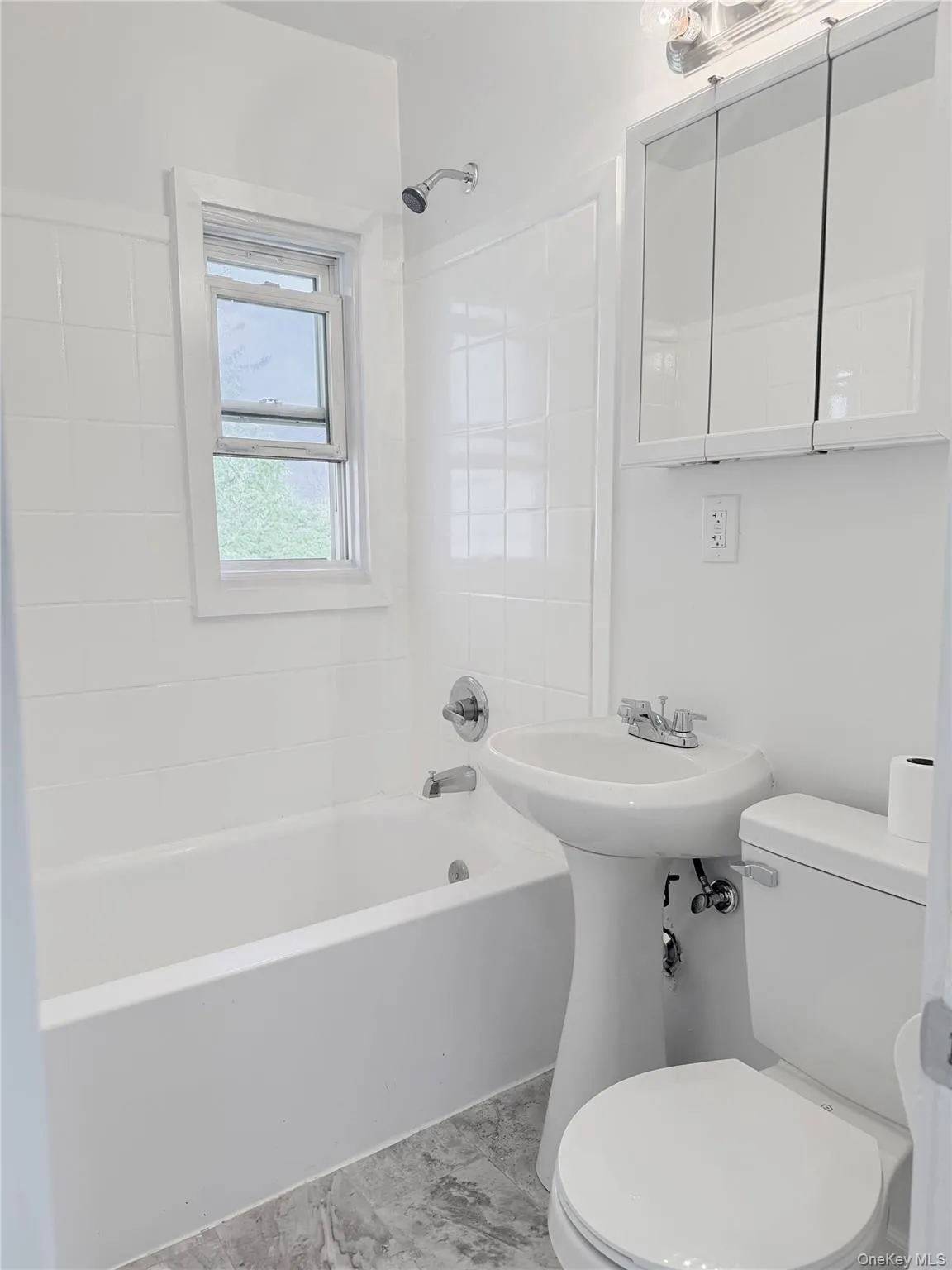 406 Tower Avenue, Montgomery, NY, 2 Bedrooms Bedrooms, 5 Rooms Rooms,1 BathroomBathrooms,Residential Lease,For Rent,Tower,0,1017548 406 Tower Avenue, Montgomery, NY, 2 Bedrooms Bedrooms, 5 Rooms Rooms,1 BathroomBathrooms,Residential Lease,For Rent,Tower,0,1017548