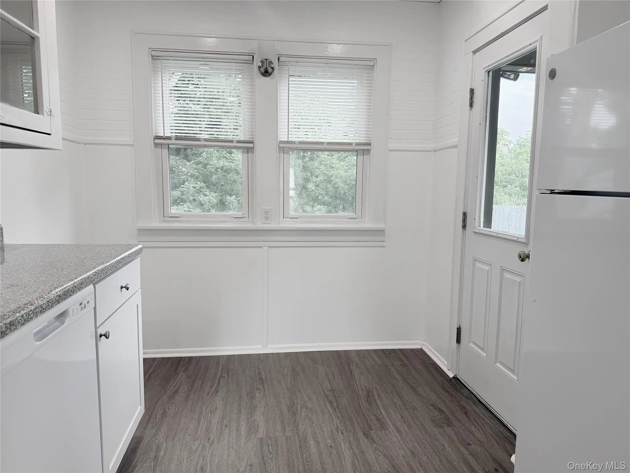 406 Tower Avenue, Montgomery, NY, 2 Bedrooms Bedrooms, 5 Rooms Rooms,1 BathroomBathrooms,Residential Lease,For Rent,Tower,0,1017548 406 Tower Avenue, Montgomery, NY, 2 Bedrooms Bedrooms, 5 Rooms Rooms,1 BathroomBathrooms,Residential Lease,For Rent,Tower,0,1017548