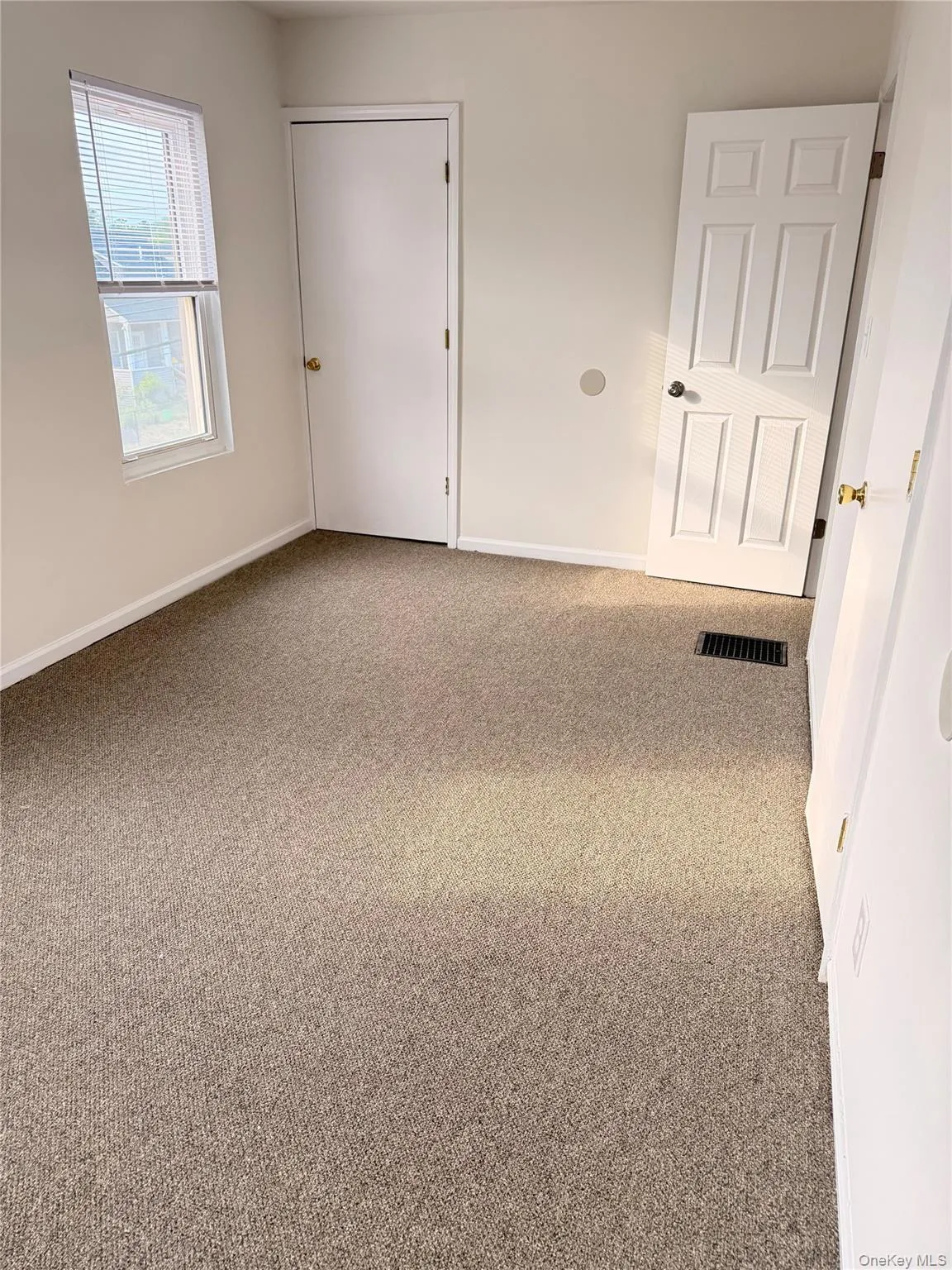 406 Tower Avenue, Montgomery, NY, 2 Bedrooms Bedrooms, 5 Rooms Rooms,1 BathroomBathrooms,Residential Lease,For Rent,Tower,0,1017548 406 Tower Avenue, Montgomery, NY, 2 Bedrooms Bedrooms, 5 Rooms Rooms,1 BathroomBathrooms,Residential Lease,For Rent,Tower,0,1017548