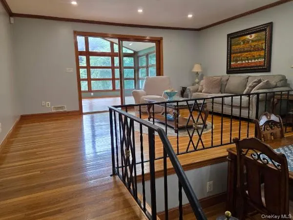 35 Allison, Orangetown, NY, 3 Bedrooms Bedrooms, 7 Rooms Rooms,1 BathroomBathrooms,Residential Lease,For Rent,Allison,0,KEY1017551 35 Allison, Orangetown, NY, 3 Bedrooms Bedrooms, 7 Rooms Rooms,1 BathroomBathrooms,Residential Lease,For Rent,Allison,0,KEY1017551