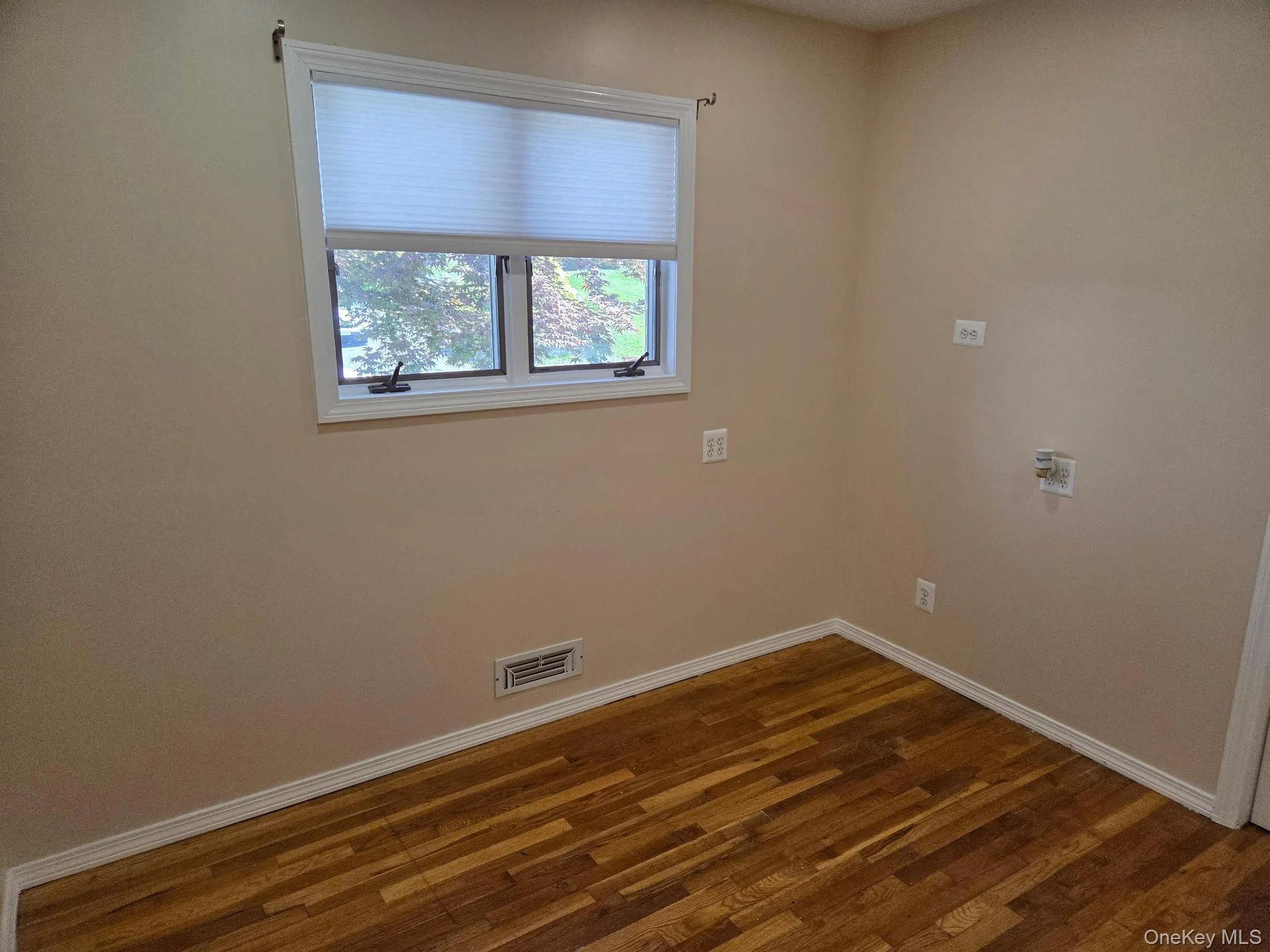35 Allison, Orangetown, NY, 3 Bedrooms Bedrooms, 7 Rooms Rooms,1 BathroomBathrooms,Residential Lease,For Rent,Allison,0,1017551 35 Allison, Orangetown, NY, 3 Bedrooms Bedrooms, 7 Rooms Rooms,1 BathroomBathrooms,Residential Lease,For Rent,Allison,0,1017551