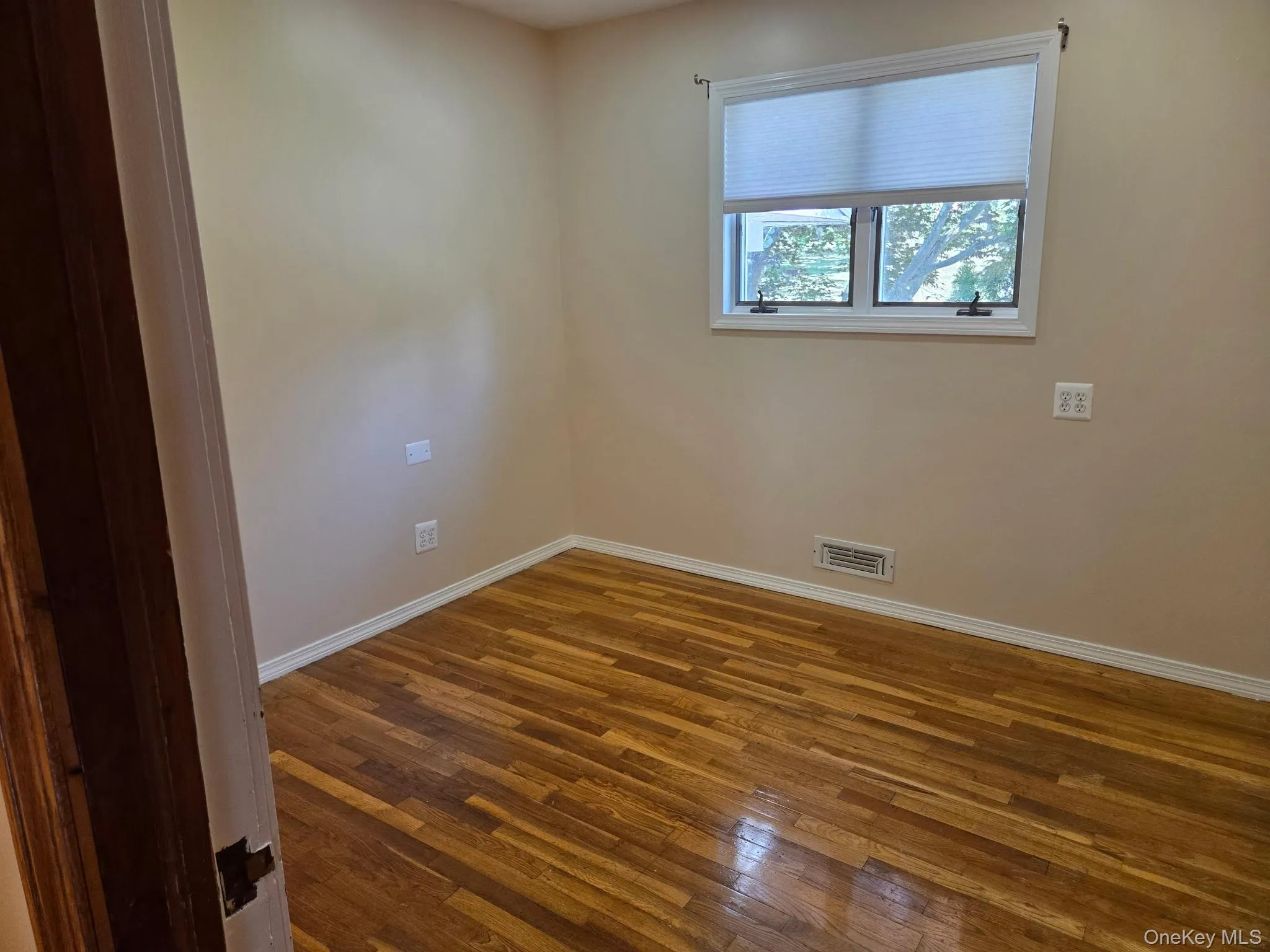 35 Allison, Orangetown, NY, 3 Bedrooms Bedrooms, 7 Rooms Rooms,1 BathroomBathrooms,Residential Lease,For Rent,Allison,0,1017551 35 Allison, Orangetown, NY, 3 Bedrooms Bedrooms, 7 Rooms Rooms,1 BathroomBathrooms,Residential Lease,For Rent,Allison,0,1017551