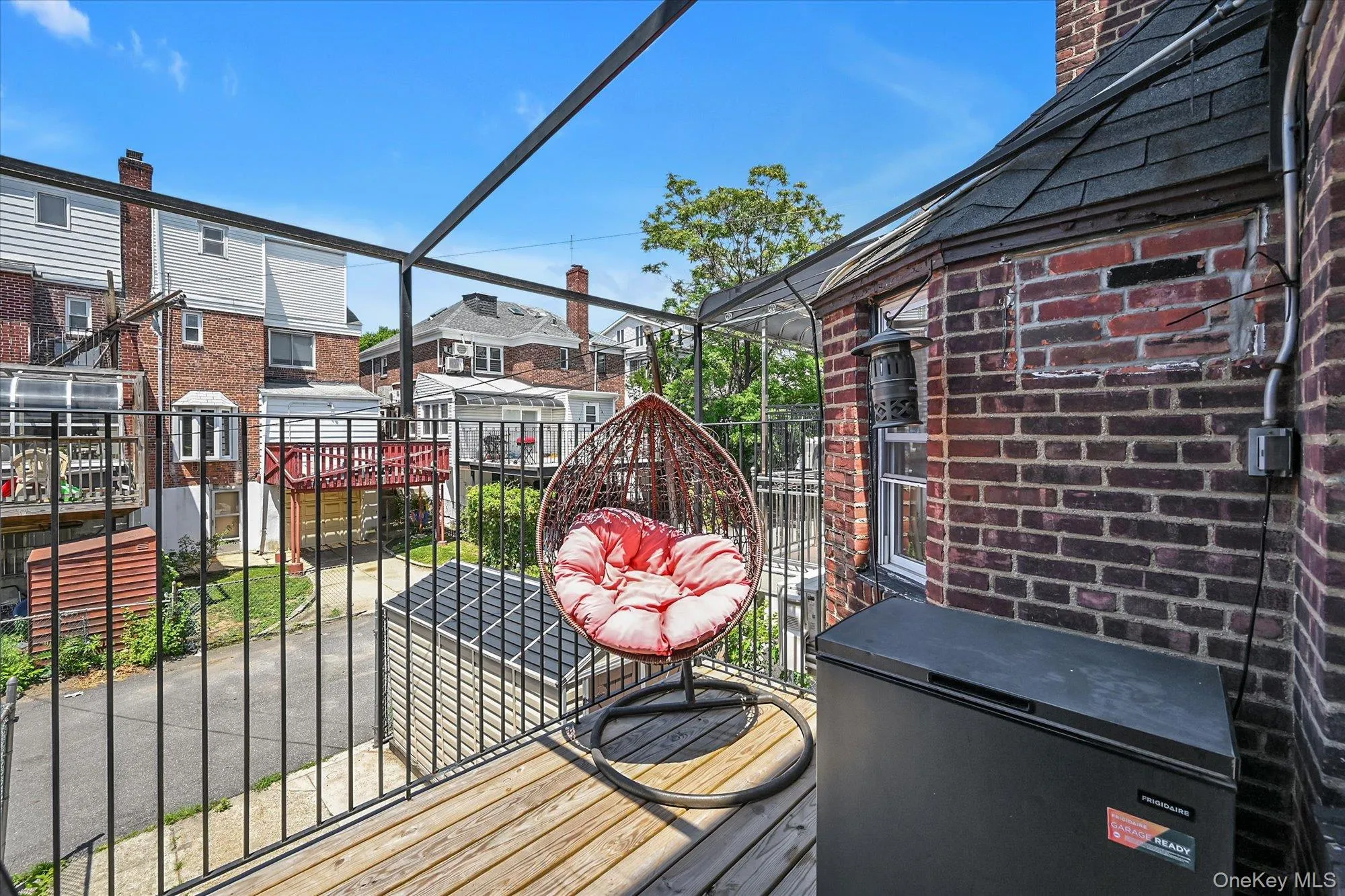 136-43 71st Road, New York, NY, 3 Bedrooms Bedrooms, 6 Rooms Rooms,2 BathroomsBathrooms,Residential,For Rent,71st,0,1017552 136-43 71st Road, New York, NY, 3 Bedrooms Bedrooms, 6 Rooms Rooms,2 BathroomsBathrooms,Residential,For Rent,71st,0,1017552