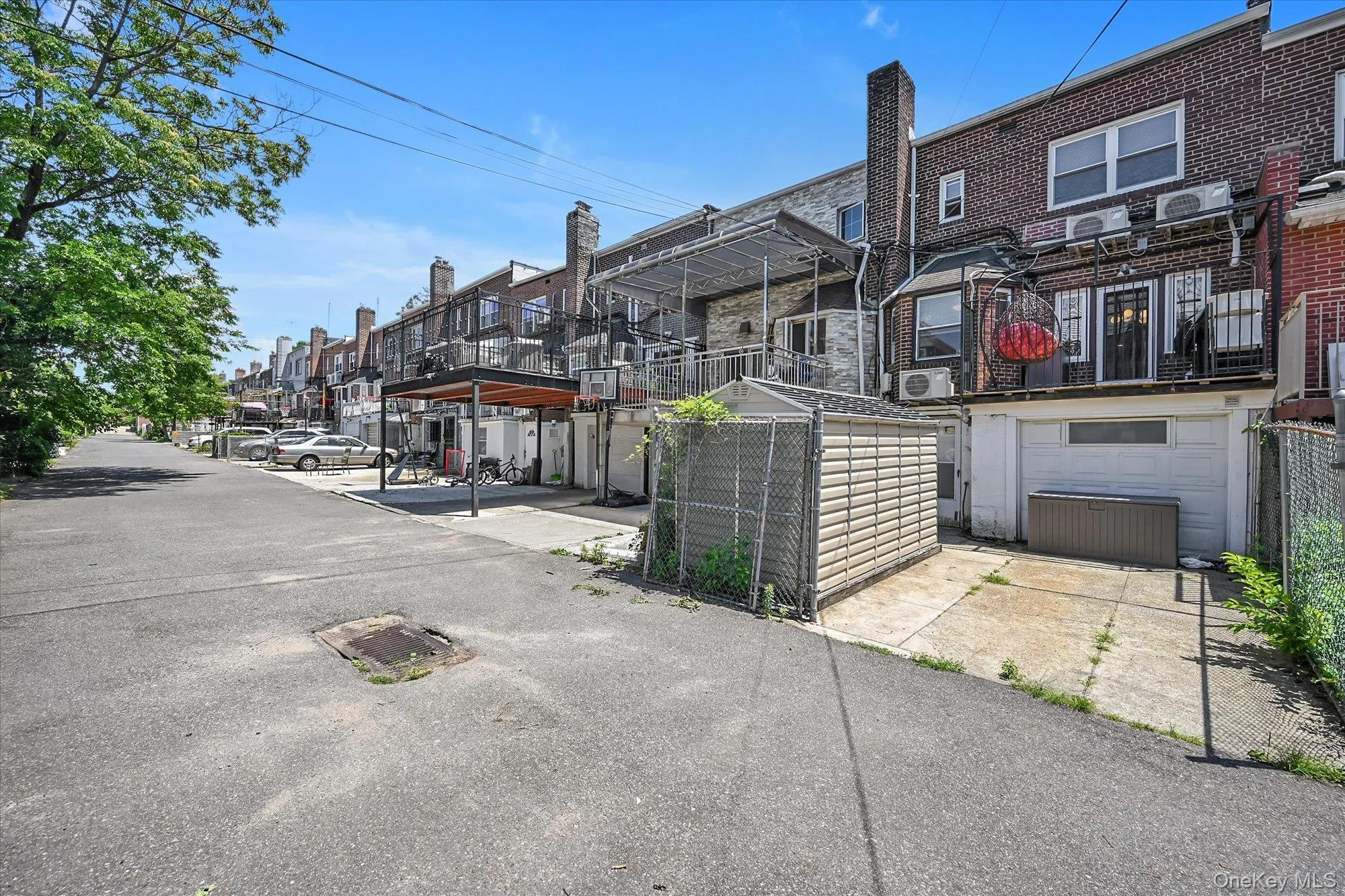 136-43 71st Road, New York, NY, 3 Bedrooms Bedrooms, 6 Rooms Rooms,2 BathroomsBathrooms,Residential,For Rent,71st,0,1017552 136-43 71st Road, New York, NY, 3 Bedrooms Bedrooms, 6 Rooms Rooms,2 BathroomsBathrooms,Residential,For Rent,71st,0,1017552