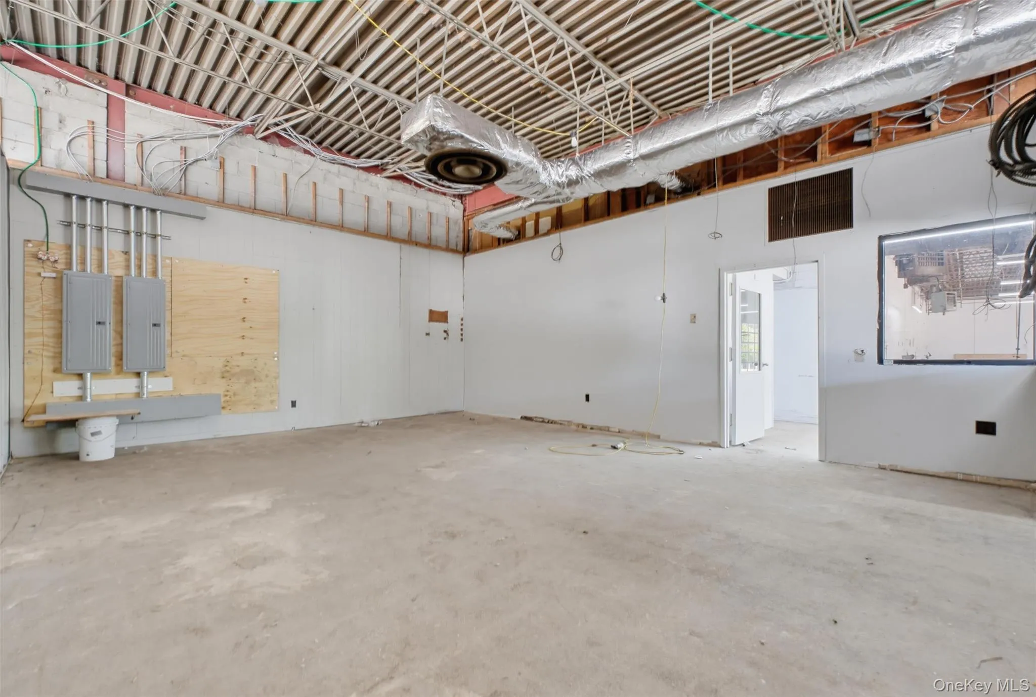 1375 East Main Street, Yorktown, NY, ,Commercial Lease,For Rent,East Main,0,1017553 1375 East Main Street, Yorktown, NY, ,Commercial Lease,For Rent,East Main,0,1017553