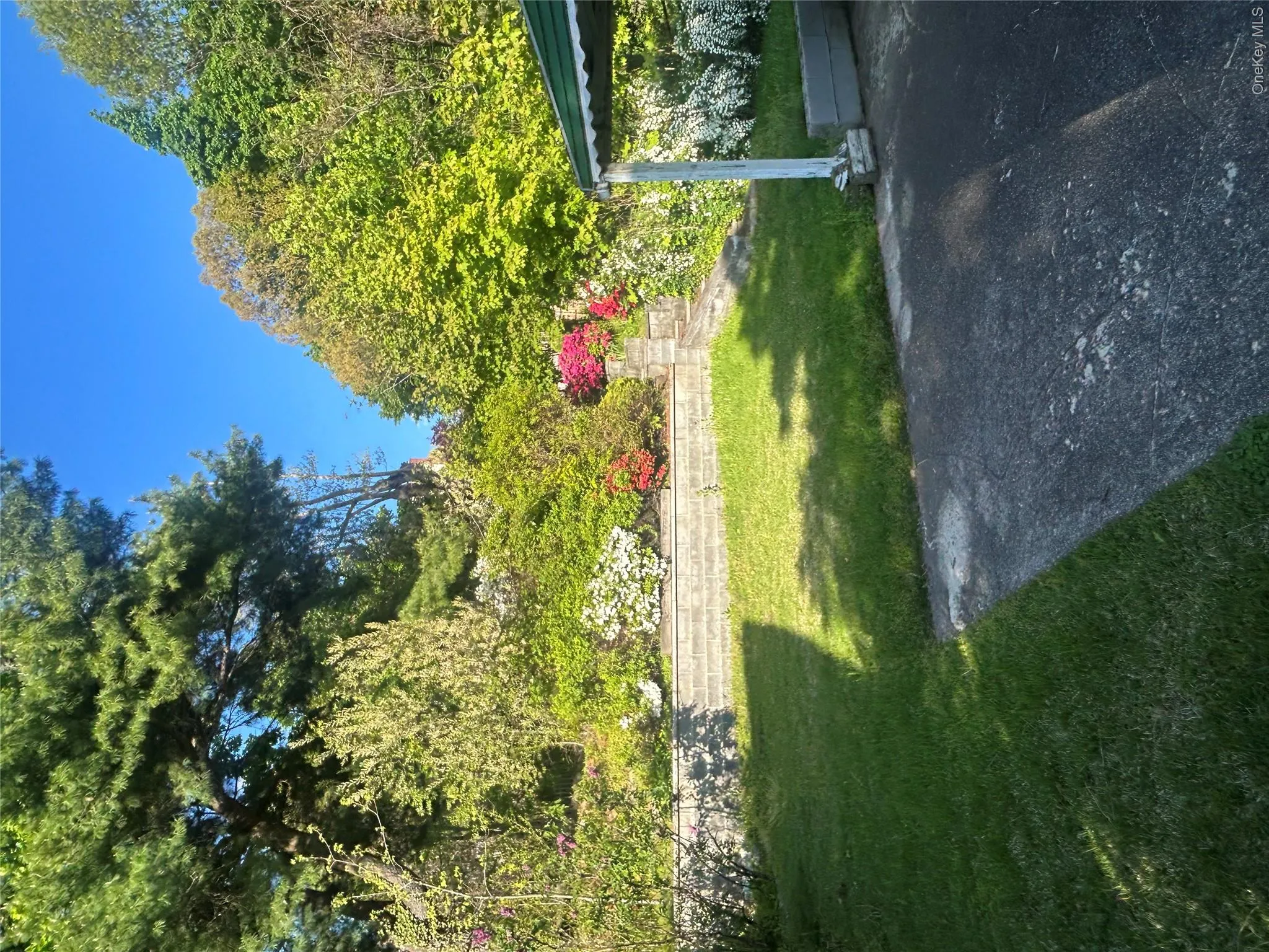 207 Morsemere Avenue, Yonkers, NY, 4 Bedrooms Bedrooms, 6 Rooms Rooms,2 BathroomsBathrooms,Residential,For Rent,Morsemere,0,1017565 207 Morsemere Avenue, Yonkers, NY, 4 Bedrooms Bedrooms, 6 Rooms Rooms,2 BathroomsBathrooms,Residential,For Rent,Morsemere,0,1017565