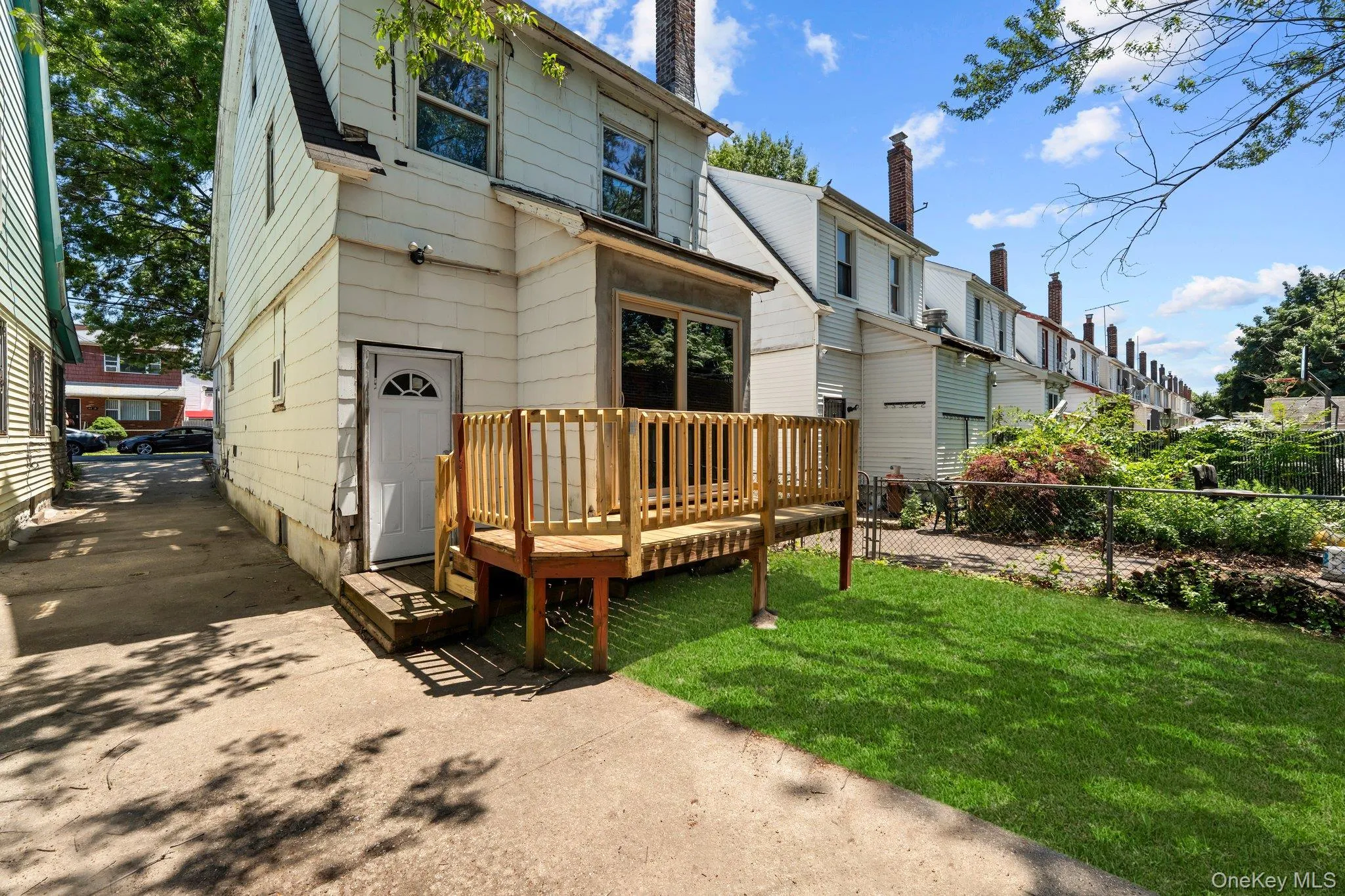11410 169th Street, New York, NY, 4 Bedrooms Bedrooms, 9 Rooms Rooms,2 BathroomsBathrooms,Residential,For Rent,169th,0,KEY1017568 11410 169th Street, New York, NY, 4 Bedrooms Bedrooms, 9 Rooms Rooms,2 BathroomsBathrooms,Residential,For Rent,169th,0,KEY1017568