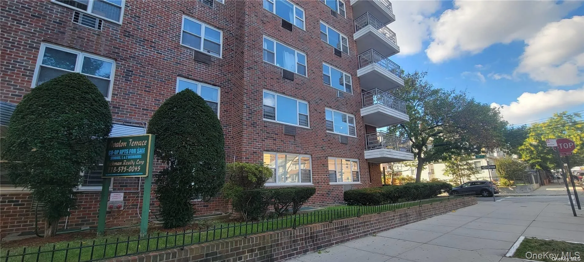 89-00 170 Street, New York, NY, 2 Rooms Rooms,1 BathroomBathrooms,Residential,For Rent,170 Street,0,1017575 89-00 170 Street, New York, NY, 2 Rooms Rooms,1 BathroomBathrooms,Residential,For Rent,170 Street,0,1017575