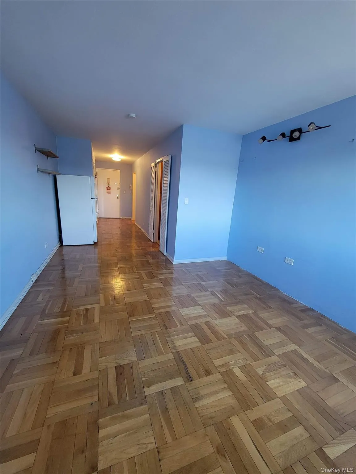 89-00 170 Street, New York, NY, 2 Rooms Rooms,1 BathroomBathrooms,Residential,For Rent,170 Street,0,1017575 89-00 170 Street, New York, NY, 2 Rooms Rooms,1 BathroomBathrooms,Residential,For Rent,170 Street,0,1017575