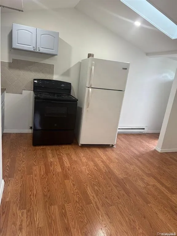 1032 Union Boulevard, Islip, NY, 1 Bedroom Bedrooms, 3 Rooms Rooms,1 BathroomBathrooms,Residential Lease,For Rent,Union,0,KEY1017576 1032 Union Boulevard, Islip, NY, 1 Bedroom Bedrooms, 3 Rooms Rooms,1 BathroomBathrooms,Residential Lease,For Rent,Union,0,KEY1017576