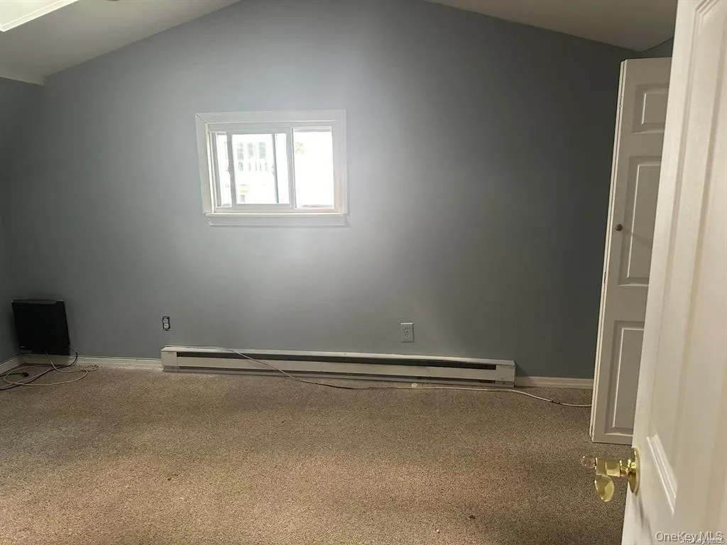 1032 Union Boulevard, Islip, NY, 1 Bedroom Bedrooms, 3 Rooms Rooms,1 BathroomBathrooms,Residential Lease,For Rent,Union,0,KEY1017576 1032 Union Boulevard, Islip, NY, 1 Bedroom Bedrooms, 3 Rooms Rooms,1 BathroomBathrooms,Residential Lease,For Rent,Union,0,KEY1017576