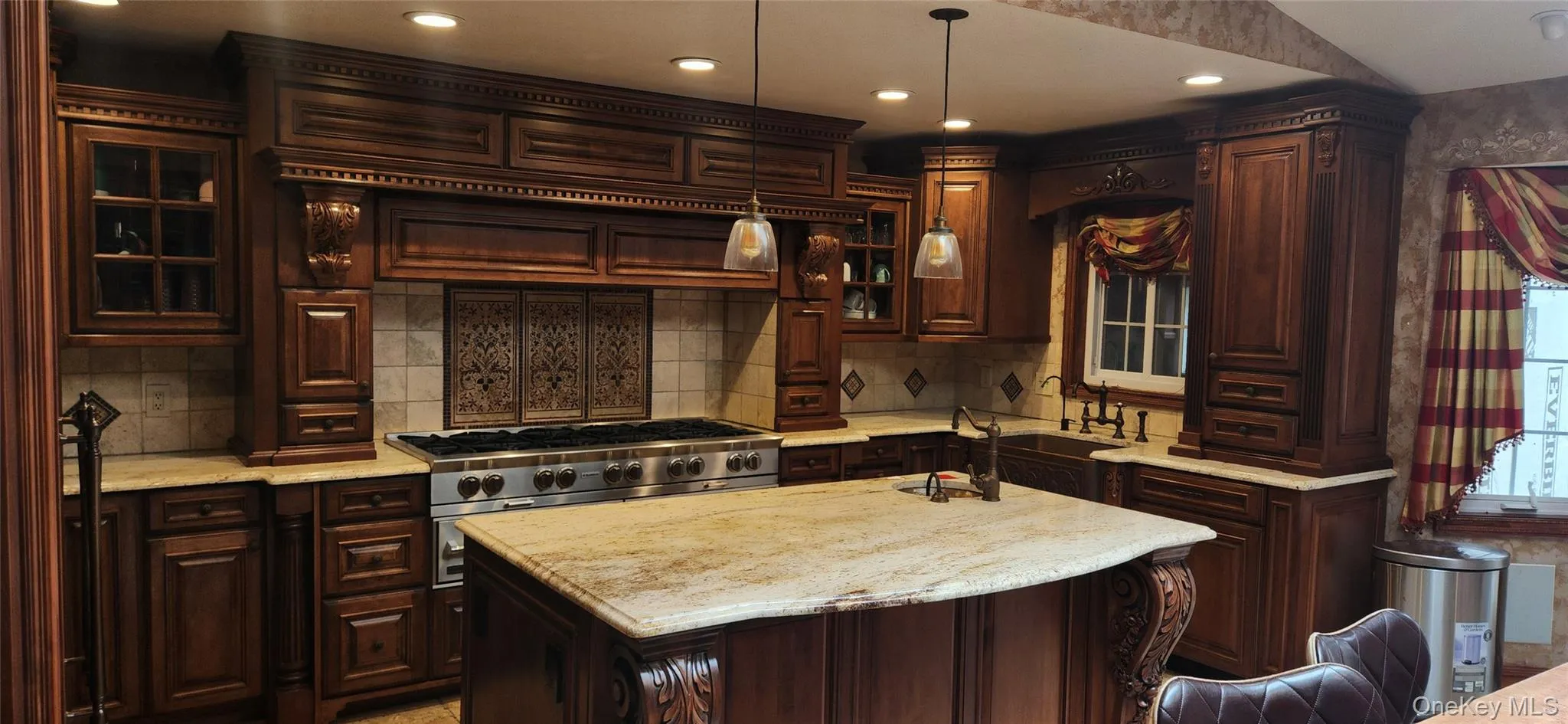 7 Arista Court, Huntington, NY, 5 Bedrooms Bedrooms, 11 Rooms Rooms,4 BathroomsBathrooms,Residential,For Rent,Arista,0,KEY1017578 7 Arista Court, Huntington, NY, 5 Bedrooms Bedrooms, 11 Rooms Rooms,4 BathroomsBathrooms,Residential,For Rent,Arista,0,KEY1017578