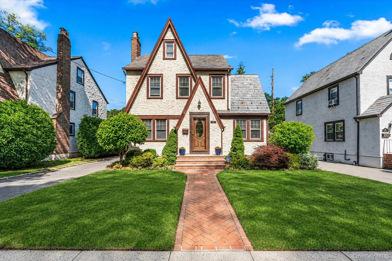 25 Archer Road, Hempstead, NY, 3 Bedrooms Bedrooms, 12 Rooms Rooms,2 BathroomsBathrooms,Residential,For Rent,Archer,0,1017580 25 Archer Road, Hempstead, NY, 3 Bedrooms Bedrooms, 12 Rooms Rooms,2 BathroomsBathrooms,Residential,For Rent,Archer,0,1017580