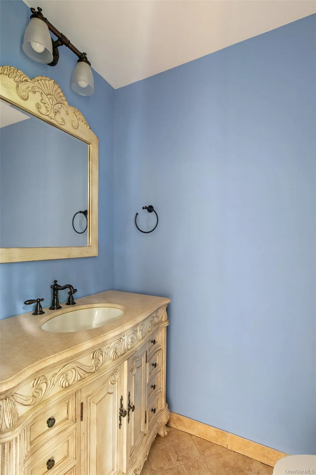1390 Poulson Street, Hempstead, NY, 5 Bedrooms Bedrooms, 9 Rooms Rooms,2 BathroomsBathrooms,Residential,For Rent,Poulson,0,KEY1017581 1390 Poulson Street, Hempstead, NY, 5 Bedrooms Bedrooms, 9 Rooms Rooms,2 BathroomsBathrooms,Residential,For Rent,Poulson,0,KEY1017581