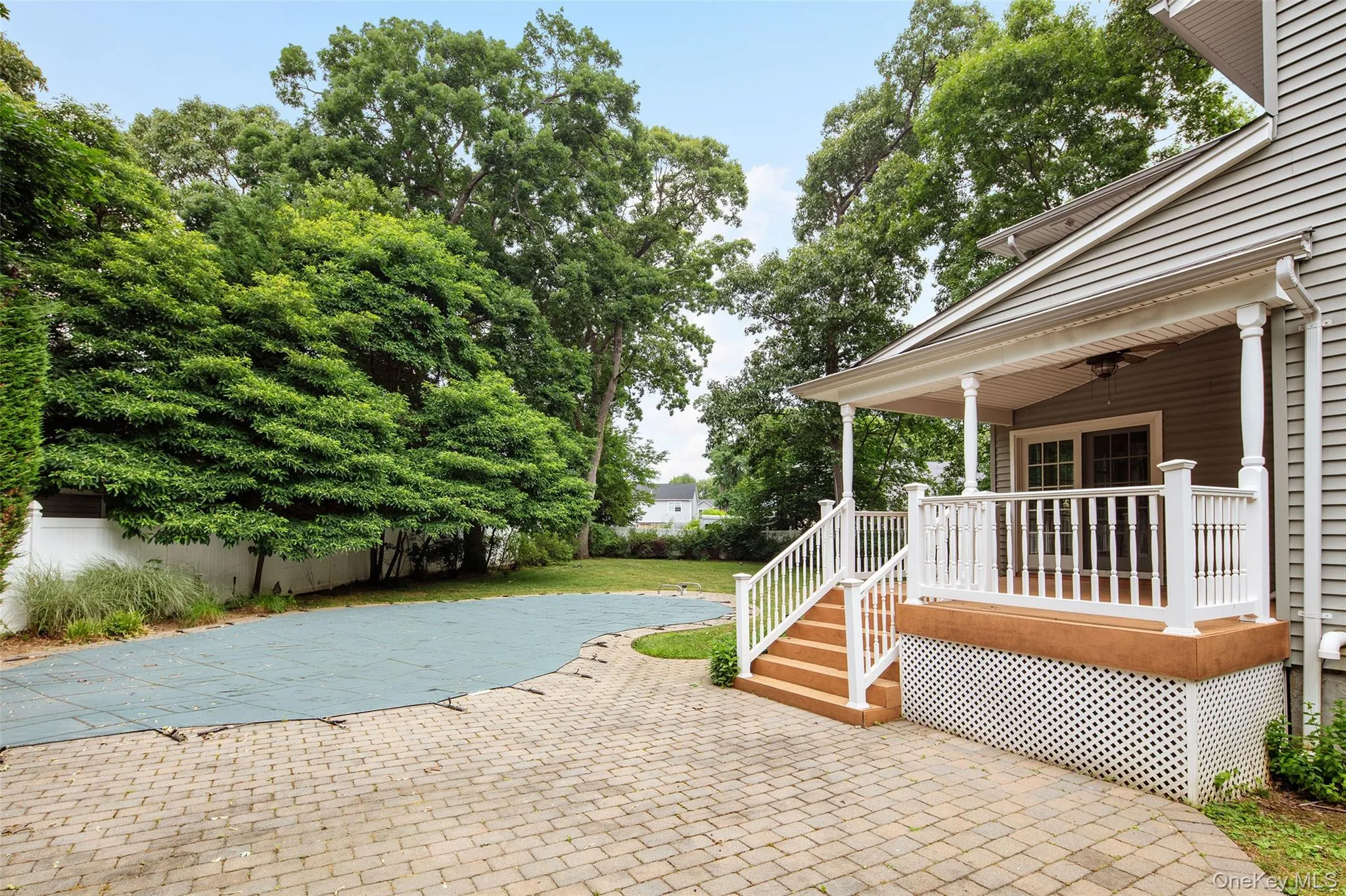 1390 Poulson Street, Hempstead, NY, 5 Bedrooms Bedrooms, 9 Rooms Rooms,2 BathroomsBathrooms,Residential,For Rent,Poulson,0,KEY1017581 1390 Poulson Street, Hempstead, NY, 5 Bedrooms Bedrooms, 9 Rooms Rooms,2 BathroomsBathrooms,Residential,For Rent,Poulson,0,KEY1017581