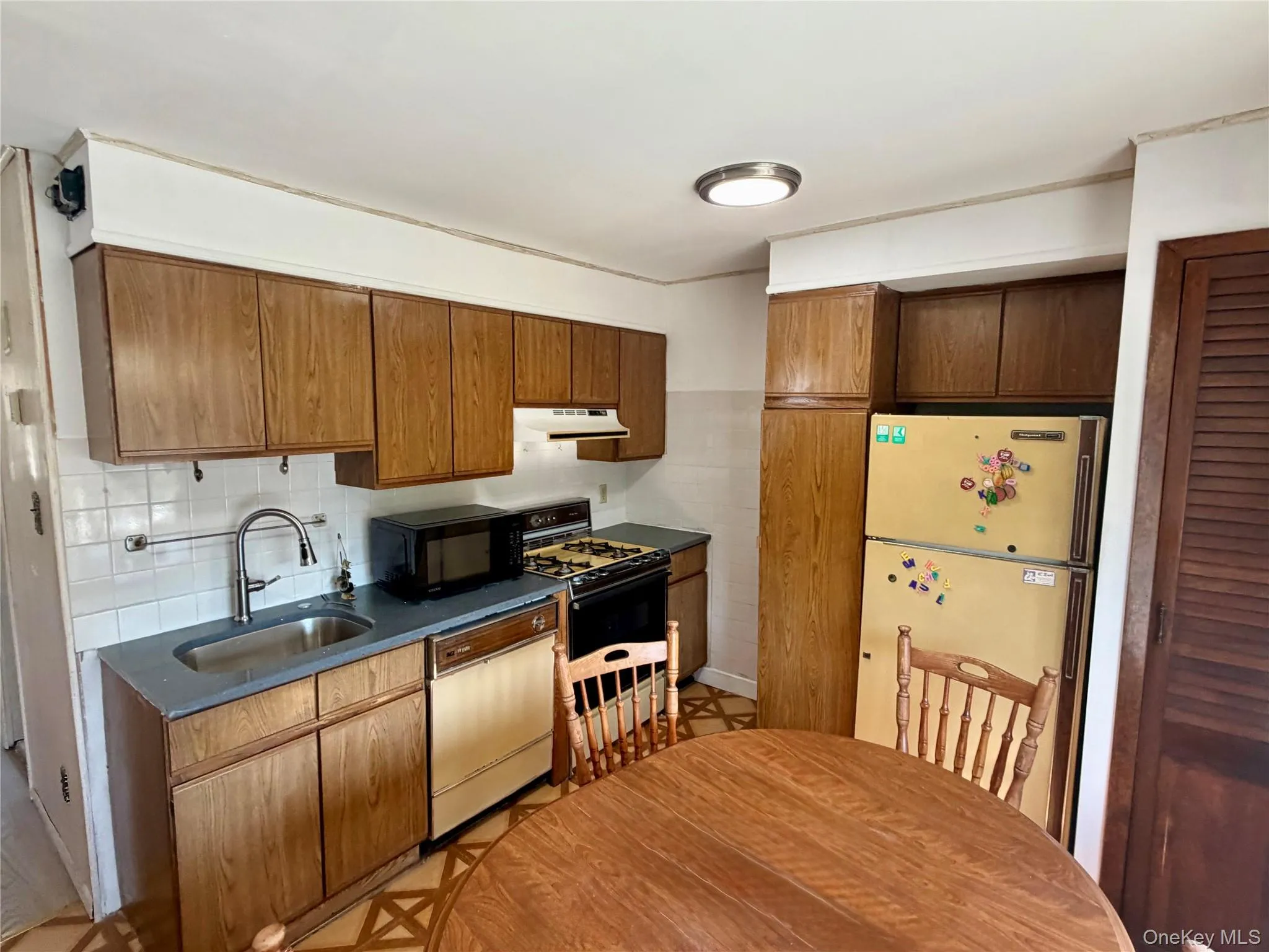 11510 120th Street, New York, NY, 1 Bedroom Bedrooms, 3 Rooms Rooms,1 BathroomBathrooms,Residential Lease,For Rent,120th,0,1017585 11510 120th Street, New York, NY, 1 Bedroom Bedrooms, 3 Rooms Rooms,1 BathroomBathrooms,Residential Lease,For Rent,120th,0,1017585