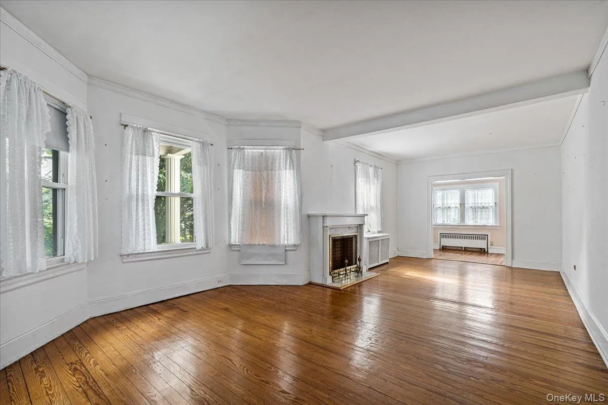 169 Park Avenue, Hempstead, NY, 5 Bedrooms Bedrooms, 8 Rooms Rooms,3 BathroomsBathrooms,Residential,For Rent,Park,0,KEY1017586 169 Park Avenue, Hempstead, NY, 5 Bedrooms Bedrooms, 8 Rooms Rooms,3 BathroomsBathrooms,Residential,For Rent,Park,0,KEY1017586