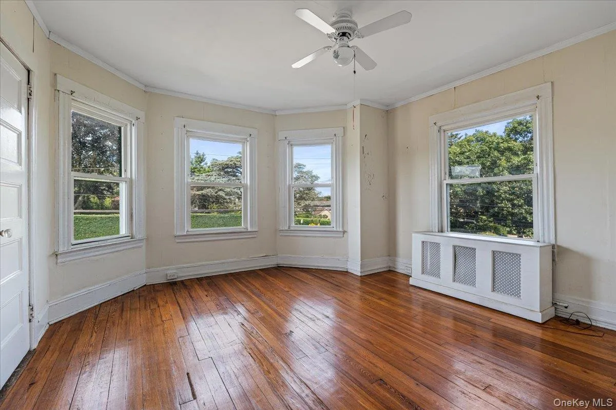 169 Park Avenue, Hempstead, NY, 5 Bedrooms Bedrooms, 8 Rooms Rooms,3 BathroomsBathrooms,Residential,For Rent,Park,0,KEY1017586 169 Park Avenue, Hempstead, NY, 5 Bedrooms Bedrooms, 8 Rooms Rooms,3 BathroomsBathrooms,Residential,For Rent,Park,0,KEY1017586
