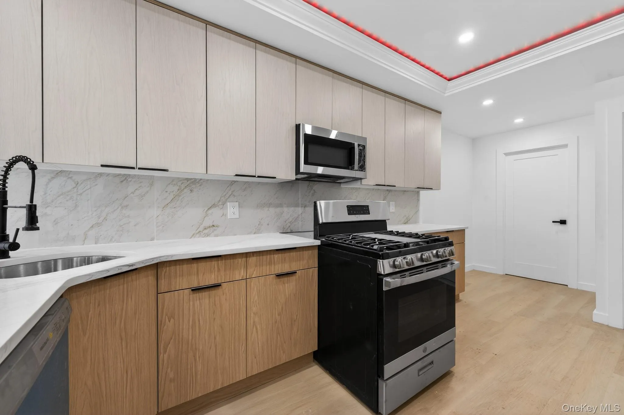 11420 149th Street, New York, NY, 4 Bedrooms Bedrooms, 12 Rooms Rooms,4 BathroomsBathrooms,Residential,For Rent,149th,0,KEY1017588 11420 149th Street, New York, NY, 4 Bedrooms Bedrooms, 12 Rooms Rooms,4 BathroomsBathrooms,Residential,For Rent,149th,0,KEY1017588