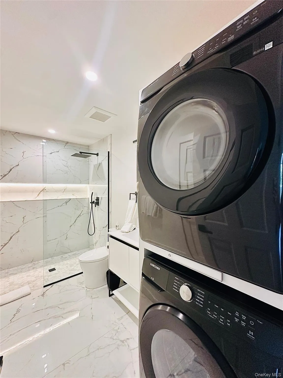 45 Yale Drive, Southampton, NY, 4 Bedrooms Bedrooms, 6 Rooms Rooms,1 BathroomBathrooms,Residential Lease,For Rent,Yale,0,1017590 45 Yale Drive, Southampton, NY, 4 Bedrooms Bedrooms, 6 Rooms Rooms,1 BathroomBathrooms,Residential Lease,For Rent,Yale,0,1017590
