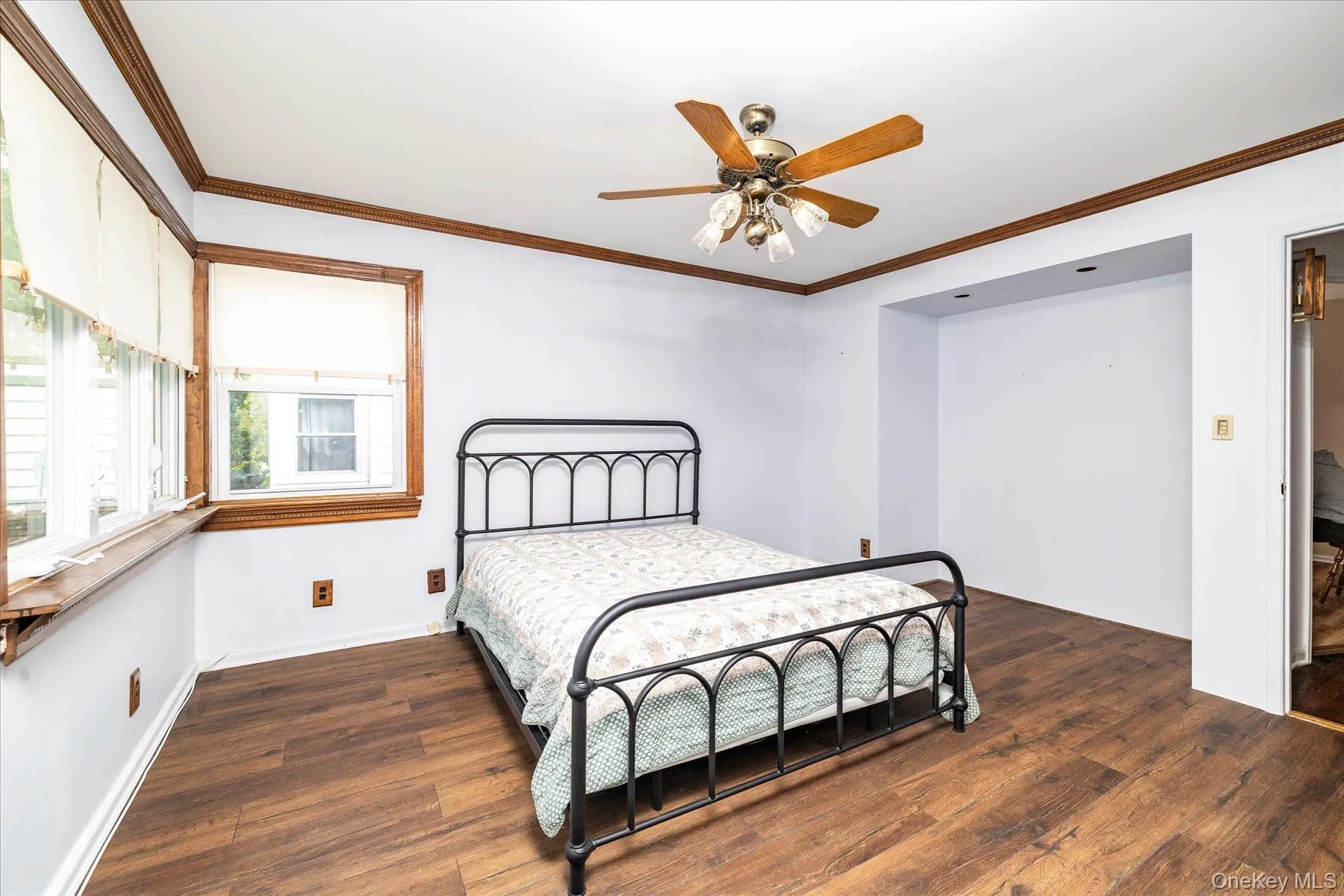 6741 197th Street, New York, NY, 2 Bedrooms Bedrooms, 4 Rooms Rooms,1 BathroomBathrooms,Residential,For Rent,197th,0,KEY1017592 6741 197th Street, New York, NY, 2 Bedrooms Bedrooms, 4 Rooms Rooms,1 BathroomBathrooms,Residential,For Rent,197th,0,KEY1017592
