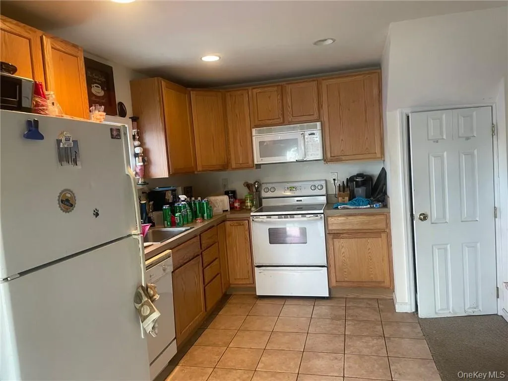 100 Dunderberg Road, Putnam Valley, NY, 2 Bedrooms Bedrooms, 5 Rooms Rooms,1 BathroomBathrooms,Residential Lease,For Rent,Dunderberg,0,1017594 100 Dunderberg Road, Putnam Valley, NY, 2 Bedrooms Bedrooms, 5 Rooms Rooms,1 BathroomBathrooms,Residential Lease,For Rent,Dunderberg,0,1017594