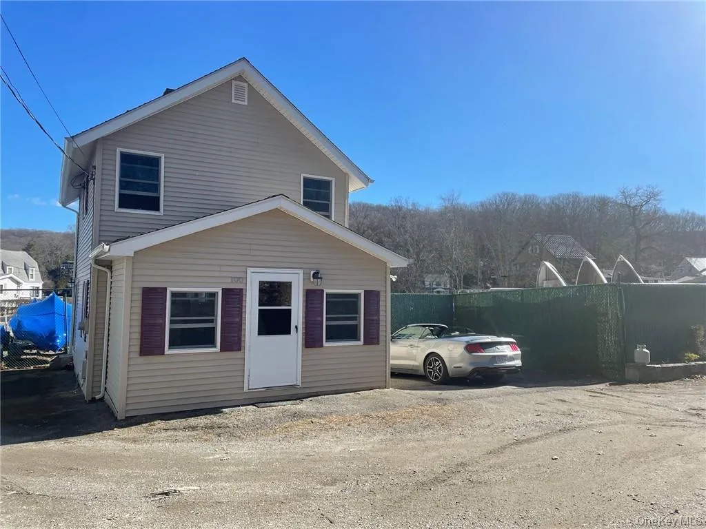 100 Dunderberg Road, Putnam Valley, NY, 2 Bedrooms Bedrooms, 5 Rooms Rooms,1 BathroomBathrooms,Residential Lease,For Rent,Dunderberg,0,1017594 100 Dunderberg Road, Putnam Valley, NY, 2 Bedrooms Bedrooms, 5 Rooms Rooms,1 BathroomBathrooms,Residential Lease,For Rent,Dunderberg,0,1017594
