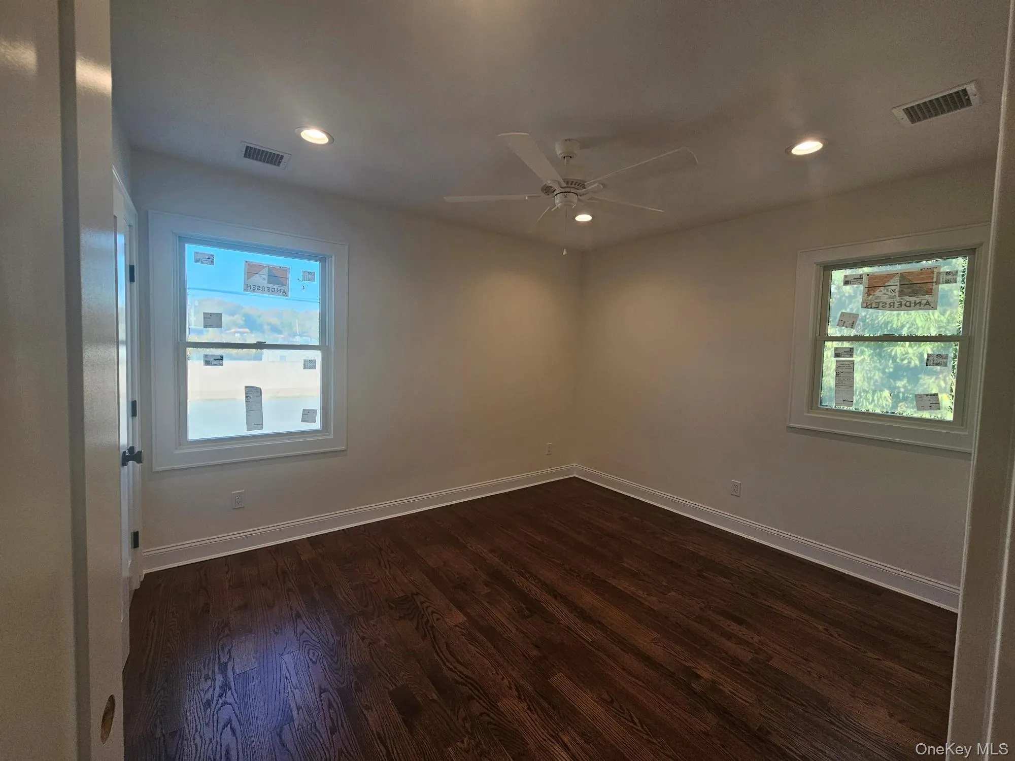 87 Community Road, Islip, NY, 2 Bedrooms Bedrooms, 5 Rooms Rooms,2 BathroomsBathrooms,Residential Lease,For Rent,Community,0,1017595 87 Community Road, Islip, NY, 2 Bedrooms Bedrooms, 5 Rooms Rooms,2 BathroomsBathrooms,Residential Lease,For Rent,Community,0,1017595