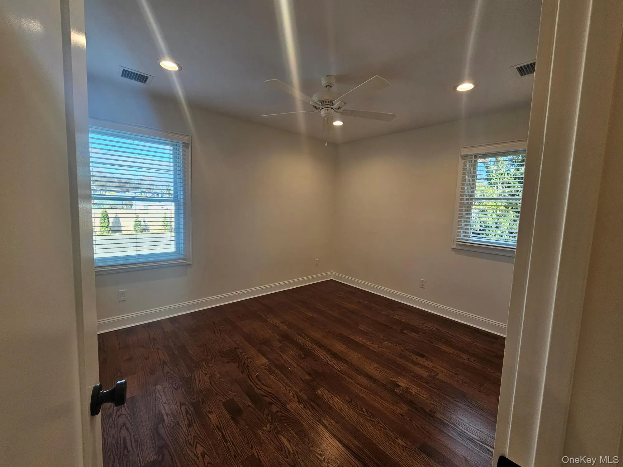 87 Community Road, Islip, NY, 2 Bedrooms Bedrooms, 5 Rooms Rooms,2 BathroomsBathrooms,Residential Lease,For Rent,Community,0,1017595 87 Community Road, Islip, NY, 2 Bedrooms Bedrooms, 5 Rooms Rooms,2 BathroomsBathrooms,Residential Lease,For Rent,Community,0,1017595